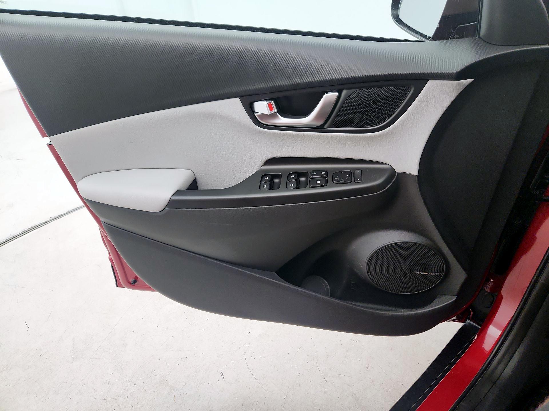 Thumbnail: 2022 Hyundai Kona - 12