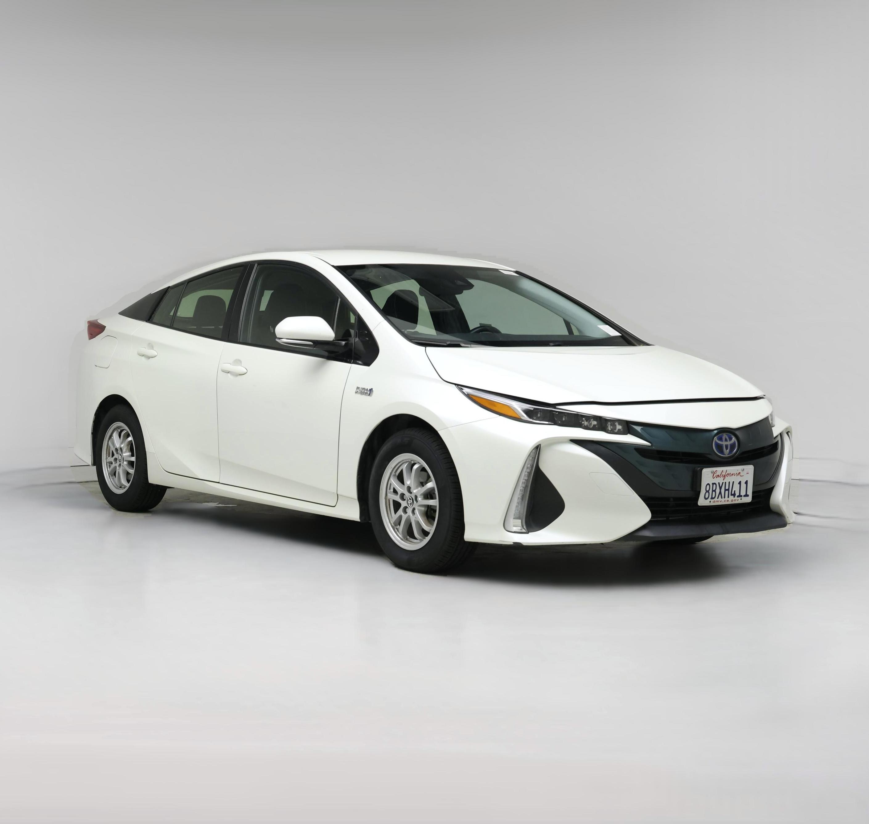 Thumbnail: 2017 Toyota Prius Prime - 1