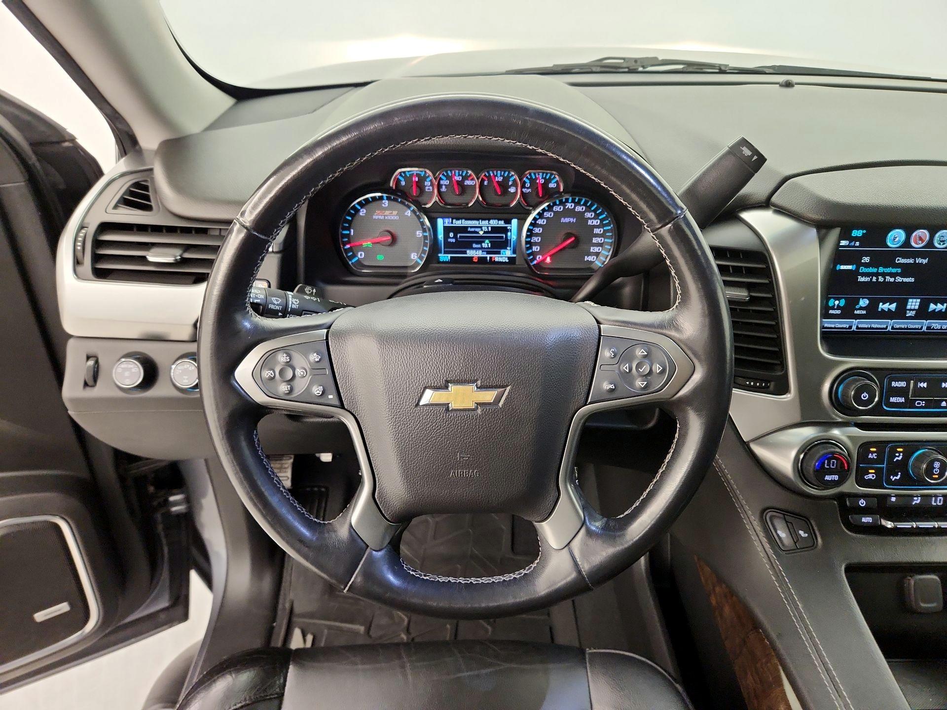 Thumbnail: 2019 Chevrolet Suburban - 10