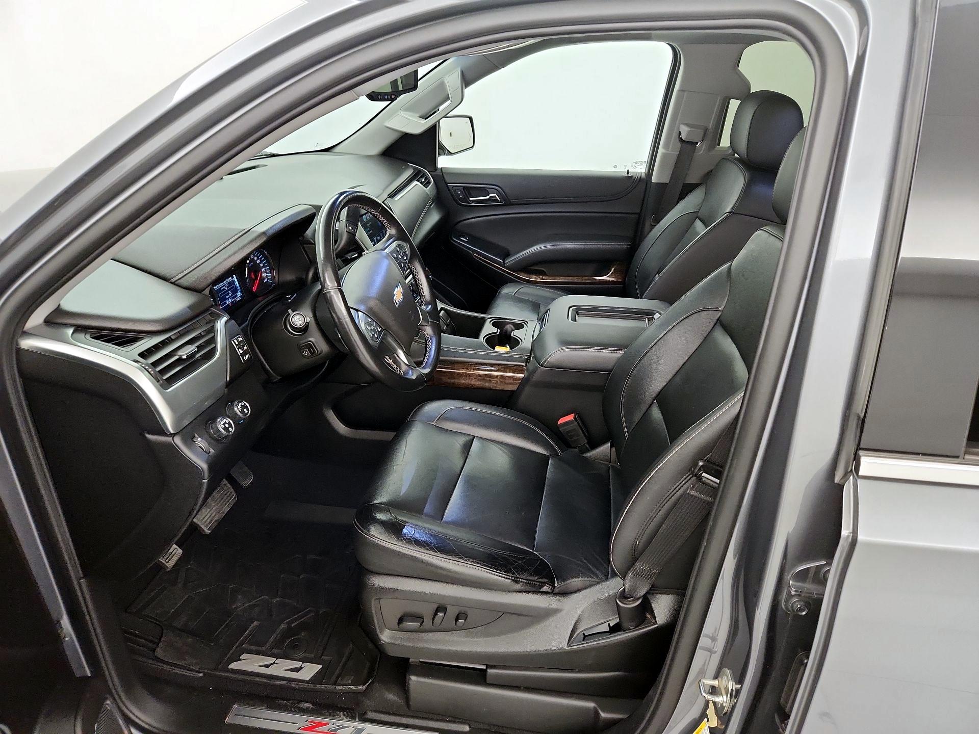Thumbnail: 2019 Chevrolet Suburban - 11