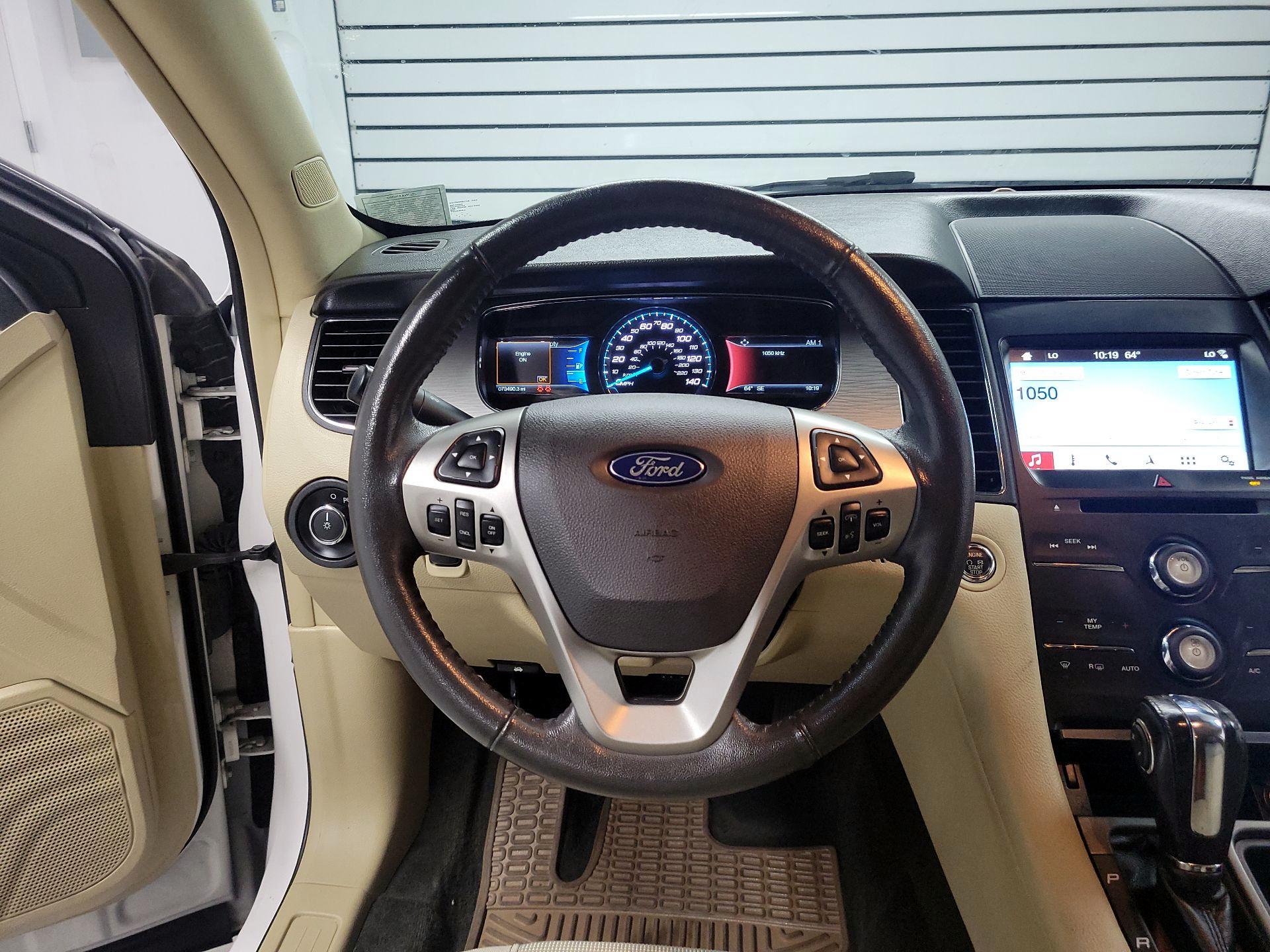 Thumbnail: 2018 Ford Taurus - 10
