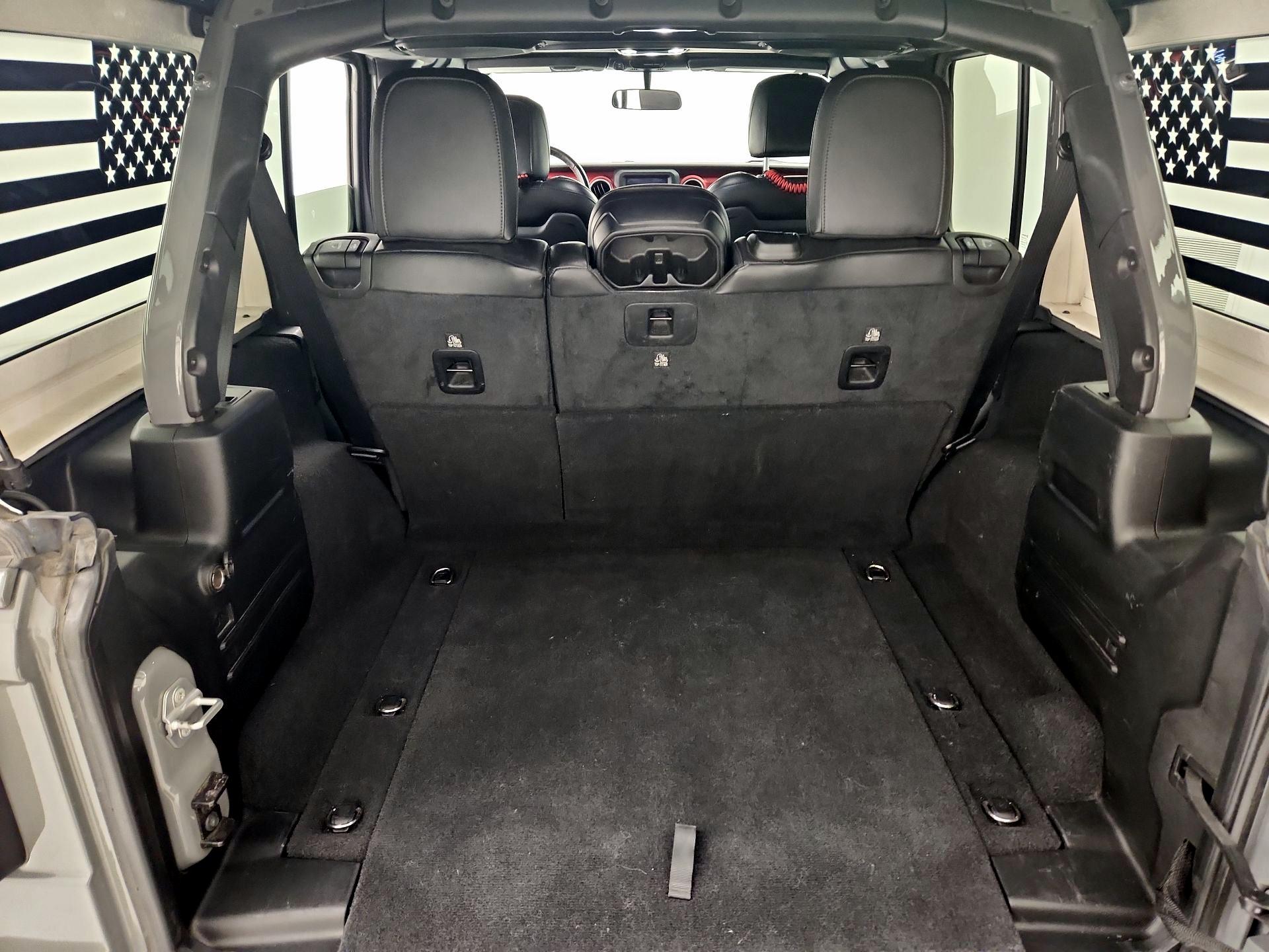 Thumbnail: 2021 Jeep Wrangler - 20