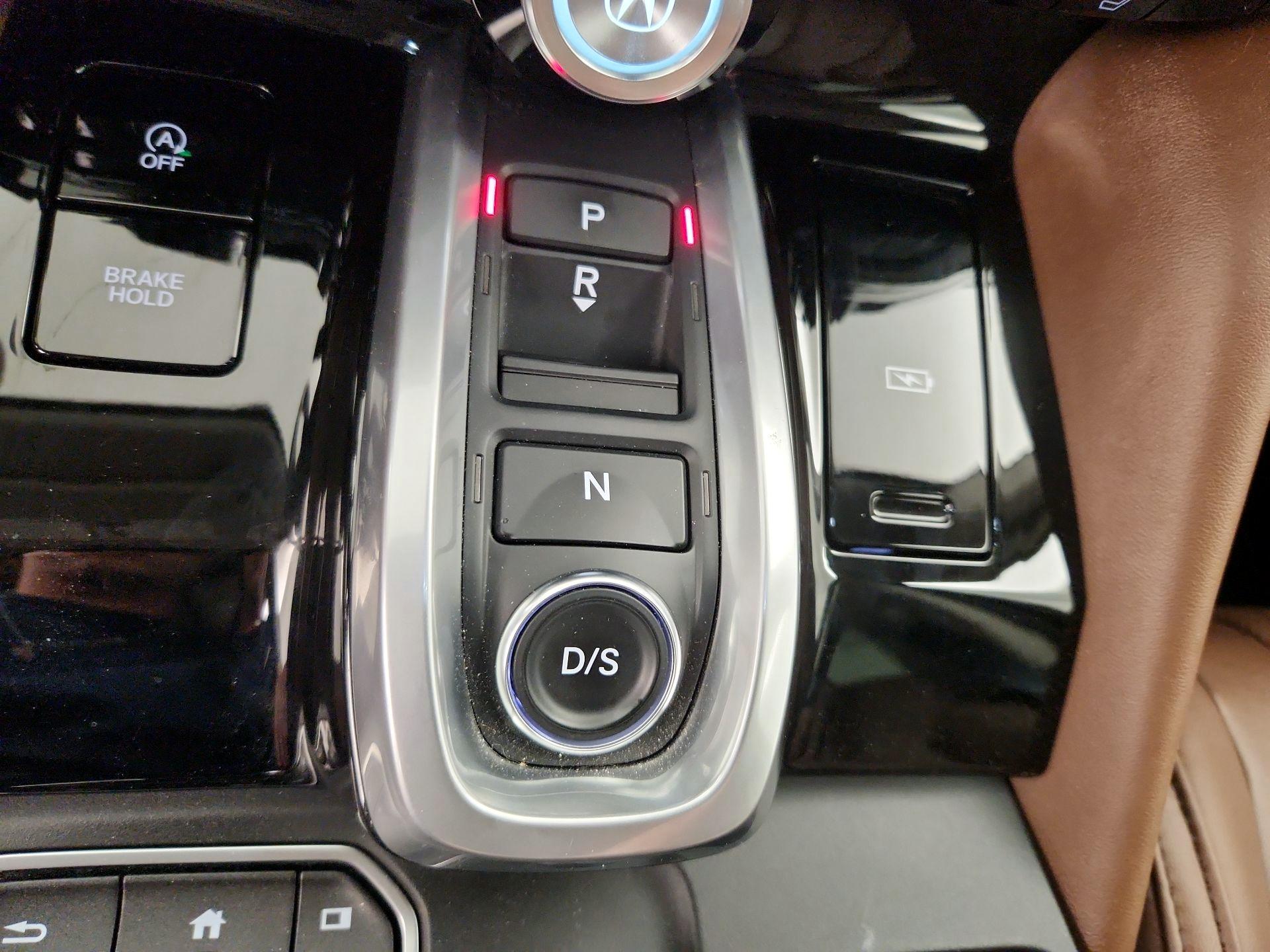Thumbnail: 2022 Acura MDX - 18
