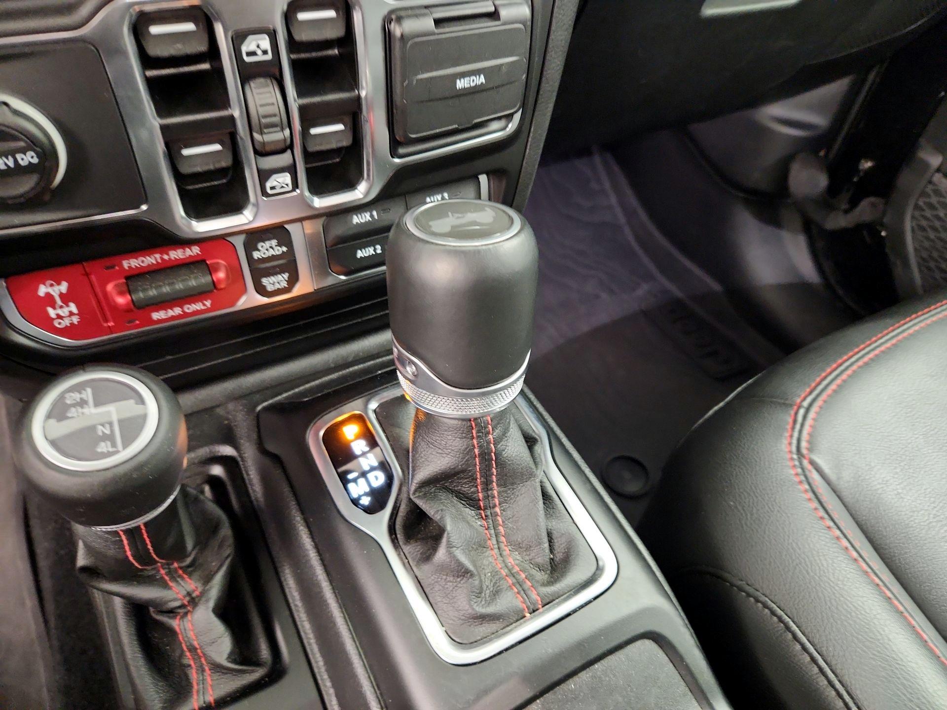 Thumbnail: 2023 Jeep Wrangler - 15