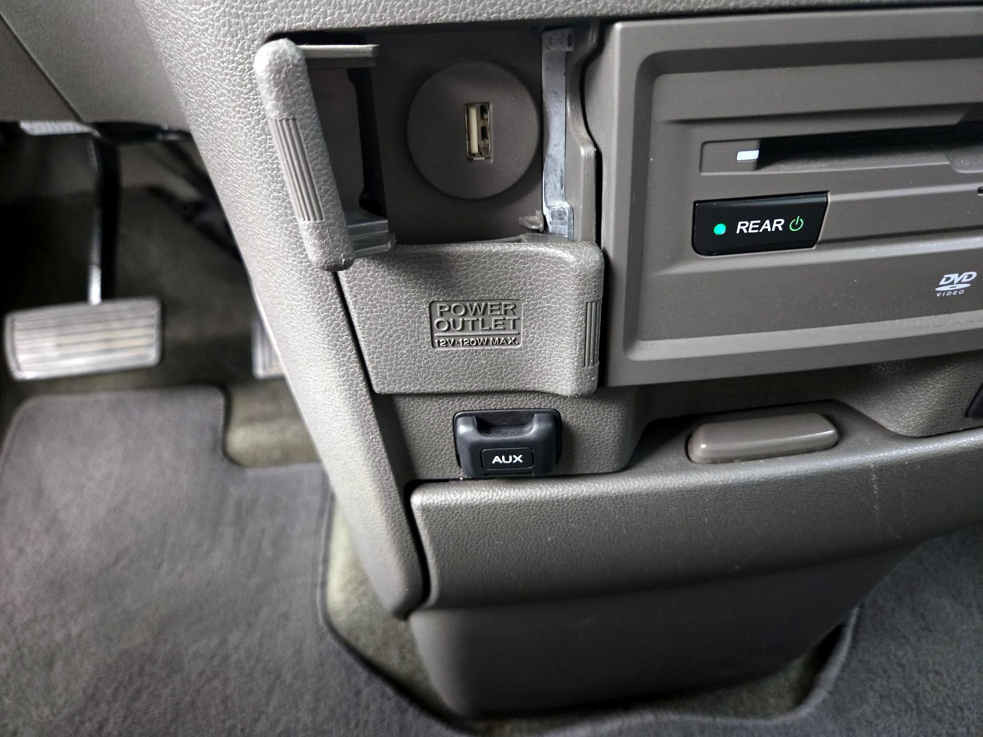Thumbnail: 2016 Honda Odyssey - 18
