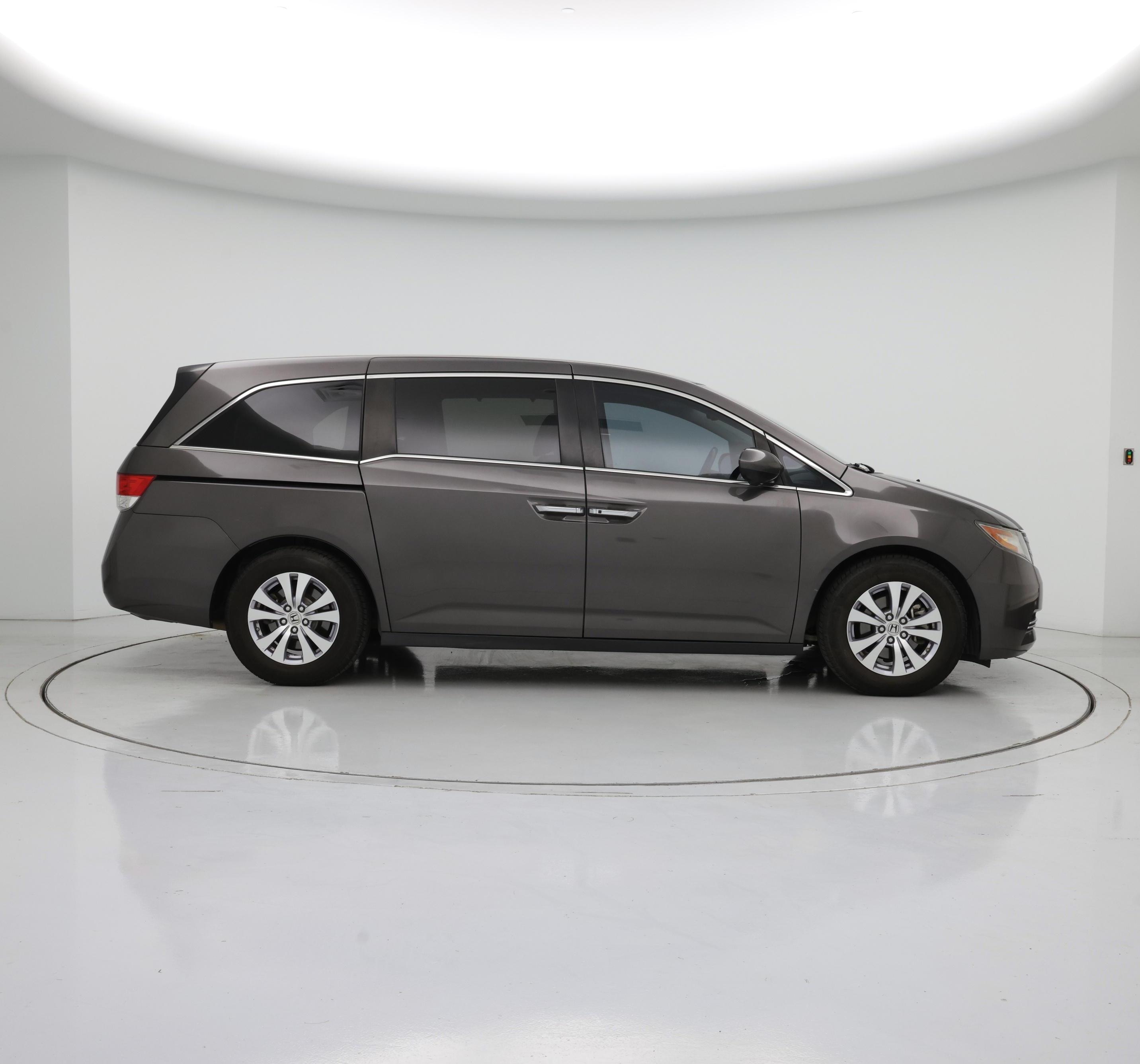 Thumbnail: 2016 Honda Odyssey - 7