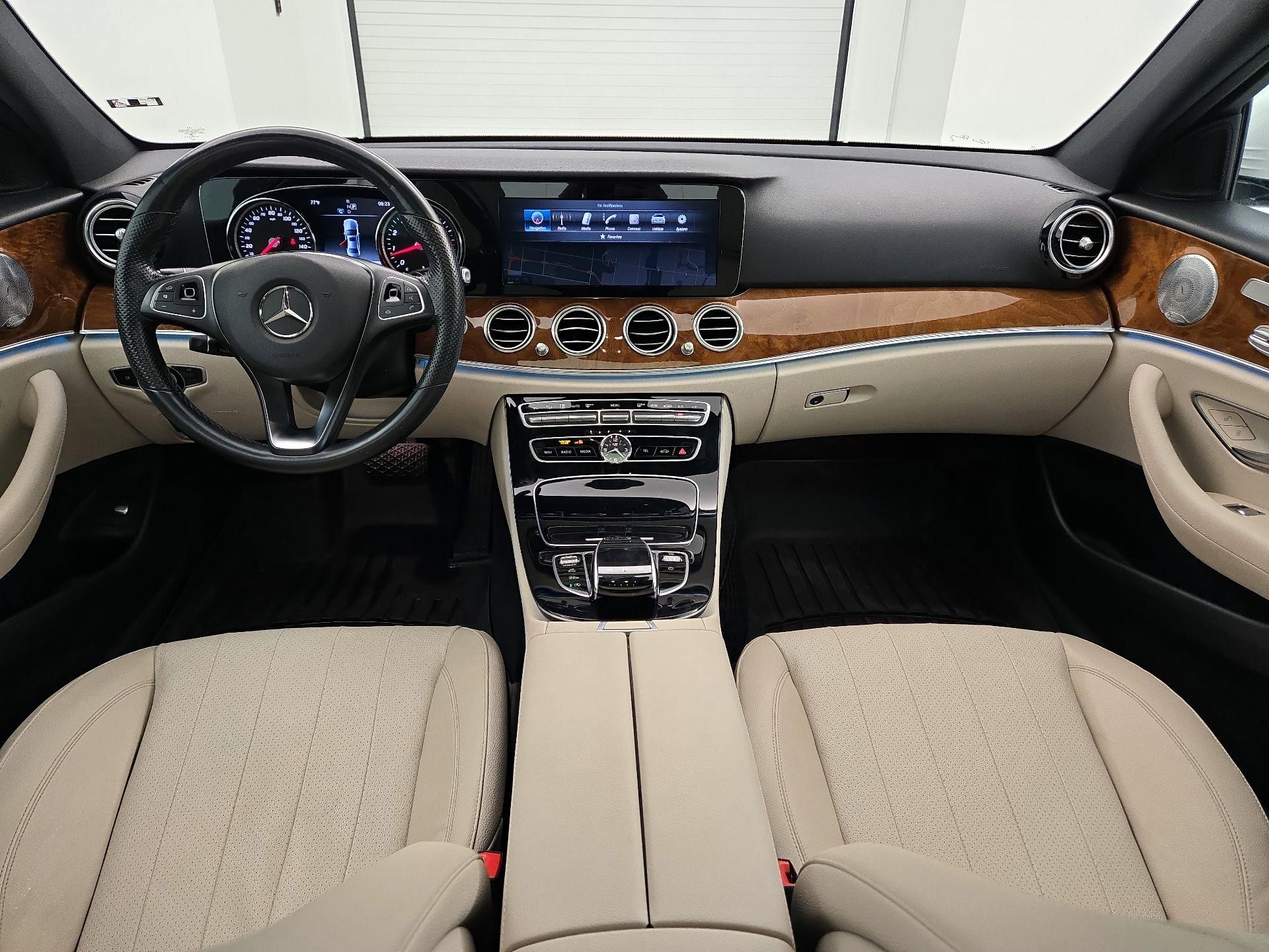 Thumbnail: 2017 Mercedes-Benz E-Class - 9