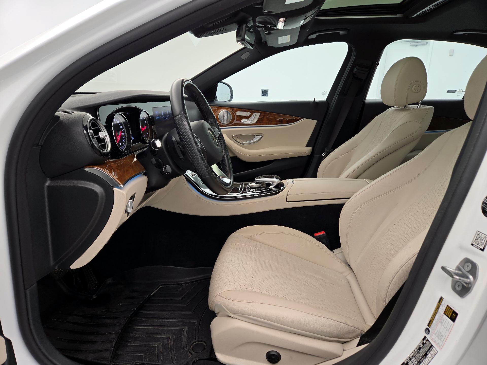 Thumbnail: 2017 Mercedes-Benz E-Class - 11