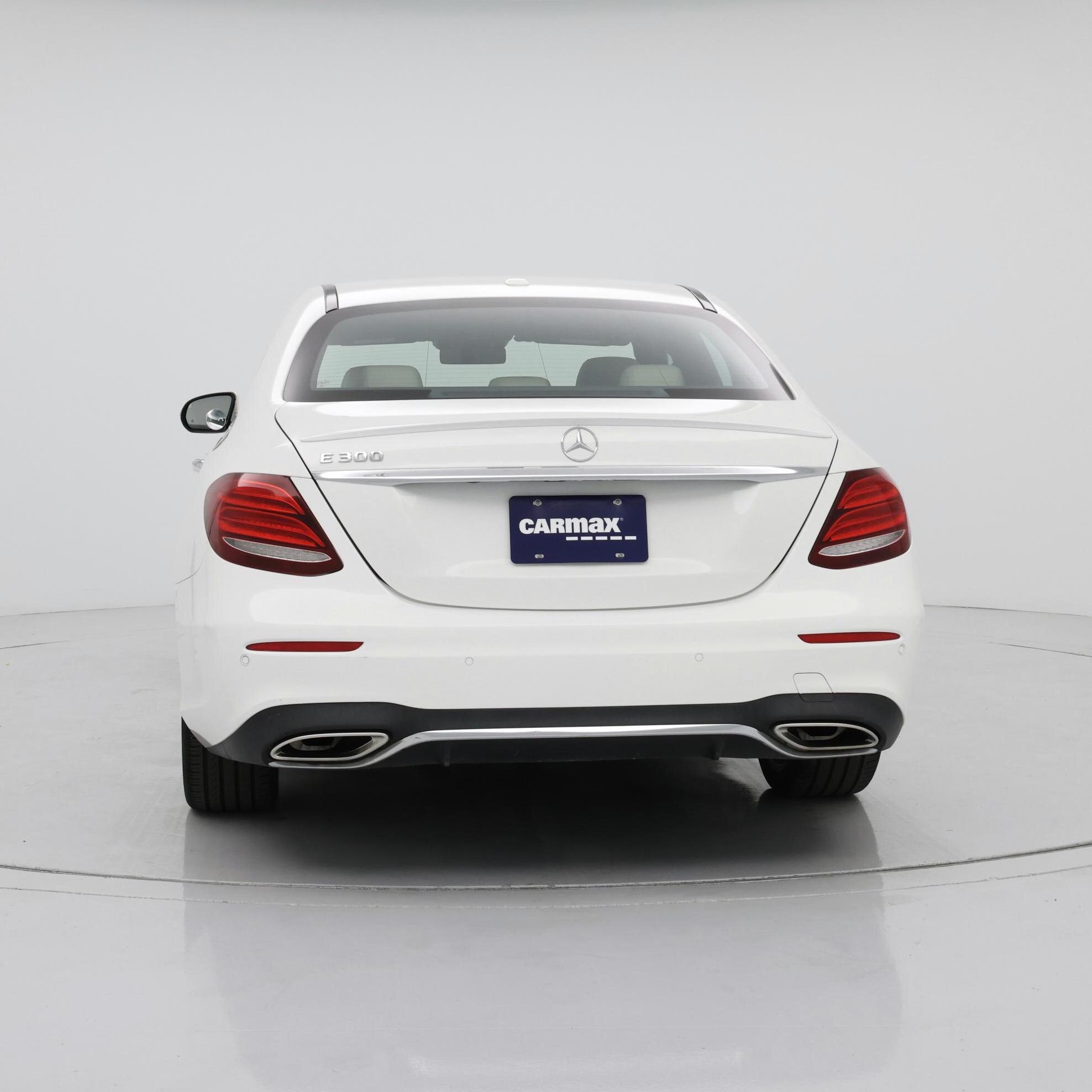 Thumbnail: 2017 Mercedes-Benz E-Class - 6