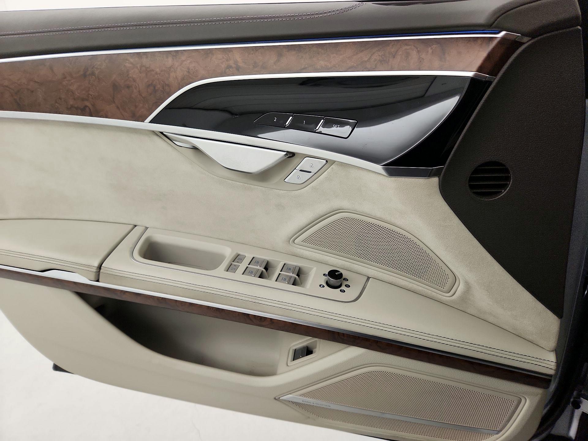 Thumbnail: 2019 Audi A8 - 12