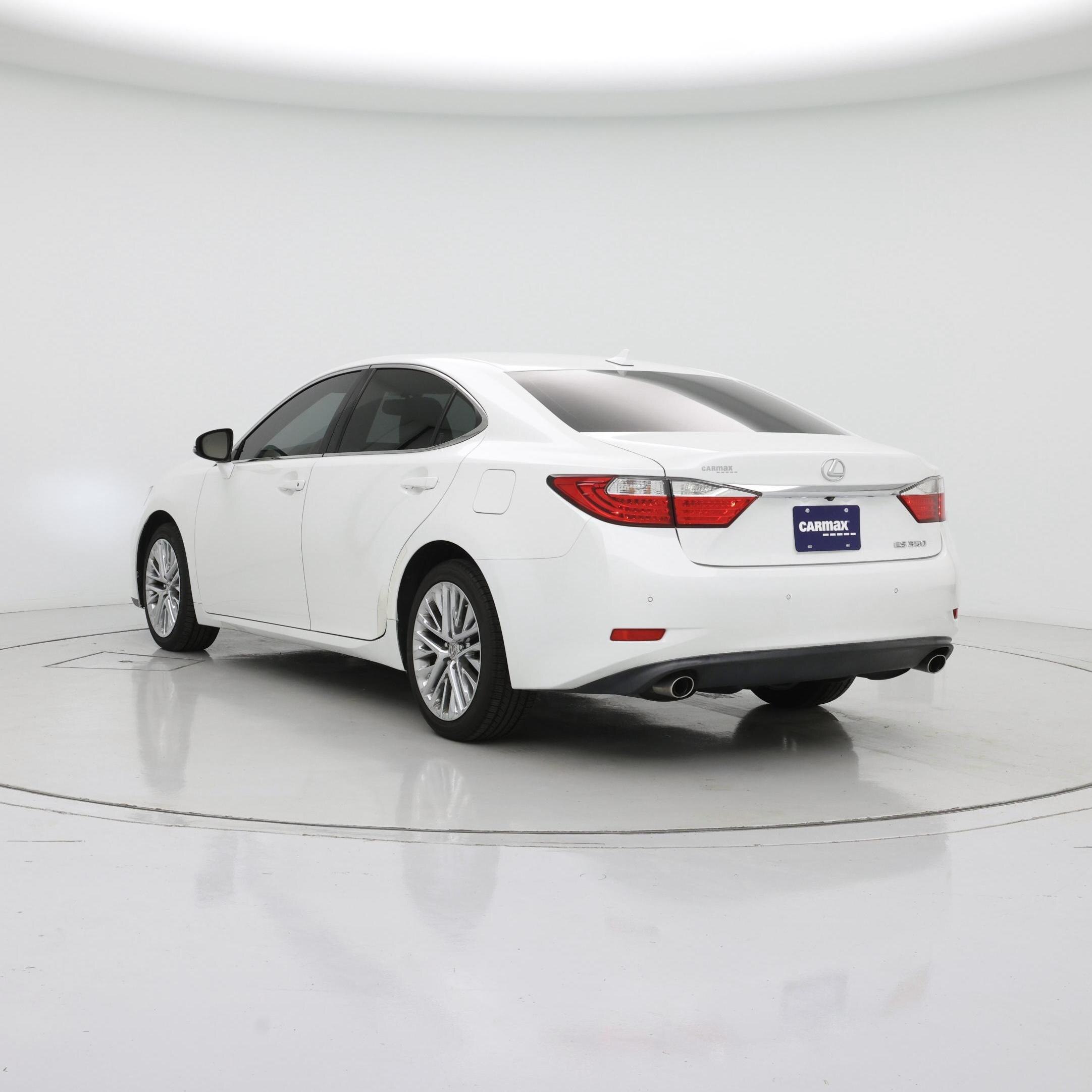 Thumbnail: 2013 Lexus ES - 2