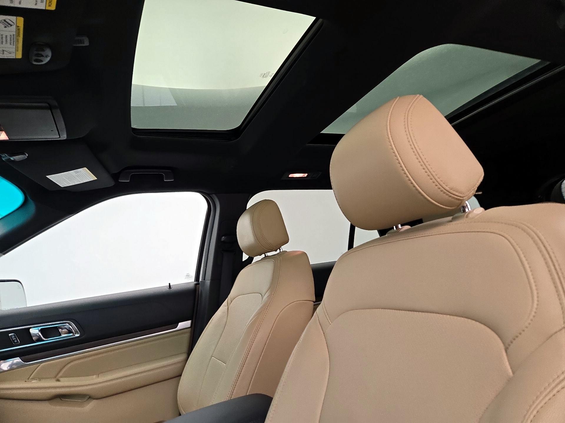 Thumbnail: 2017 Ford Explorer - 20
