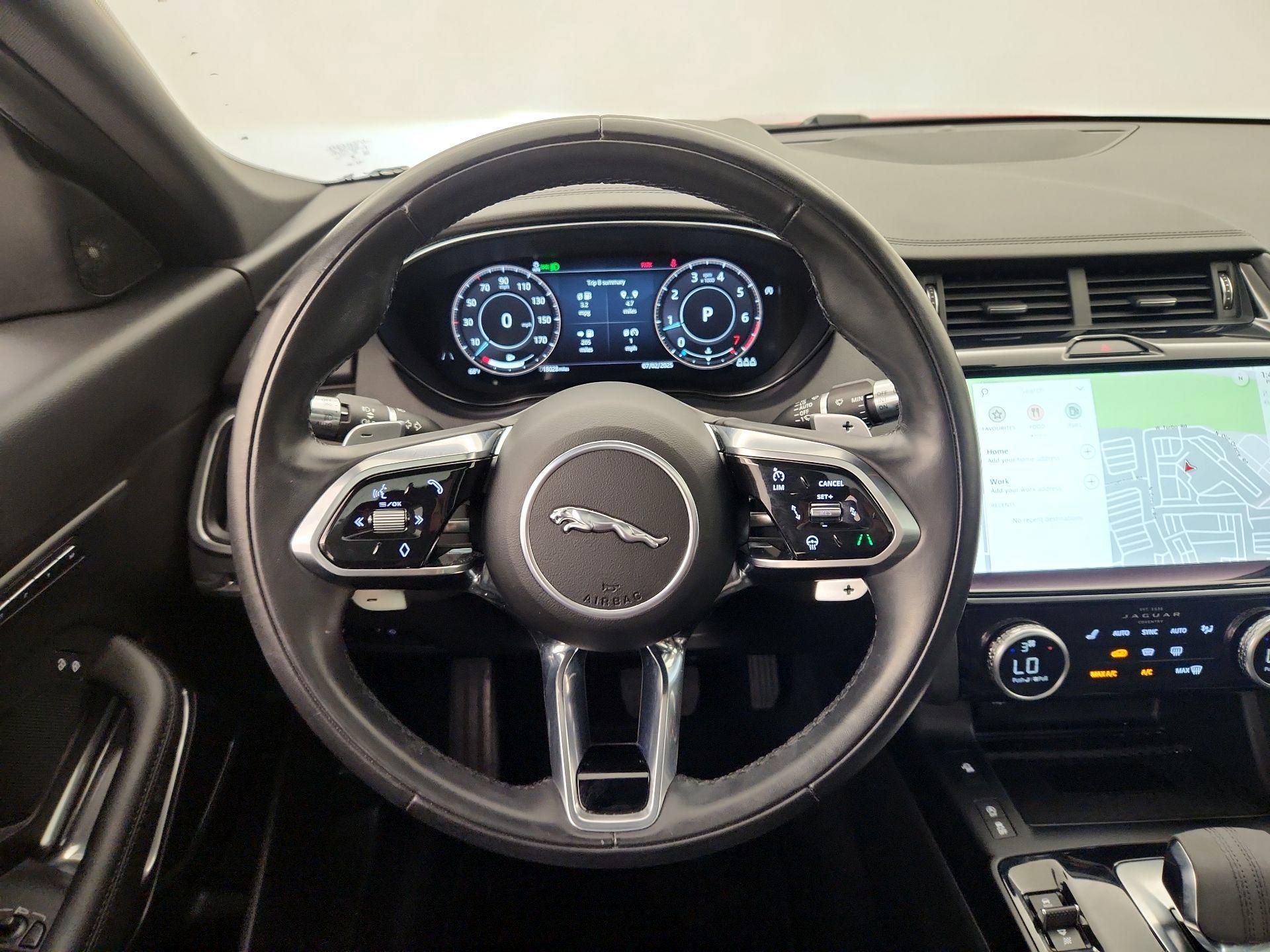 Thumbnail: 2022 Jaguar E-Pace - 10