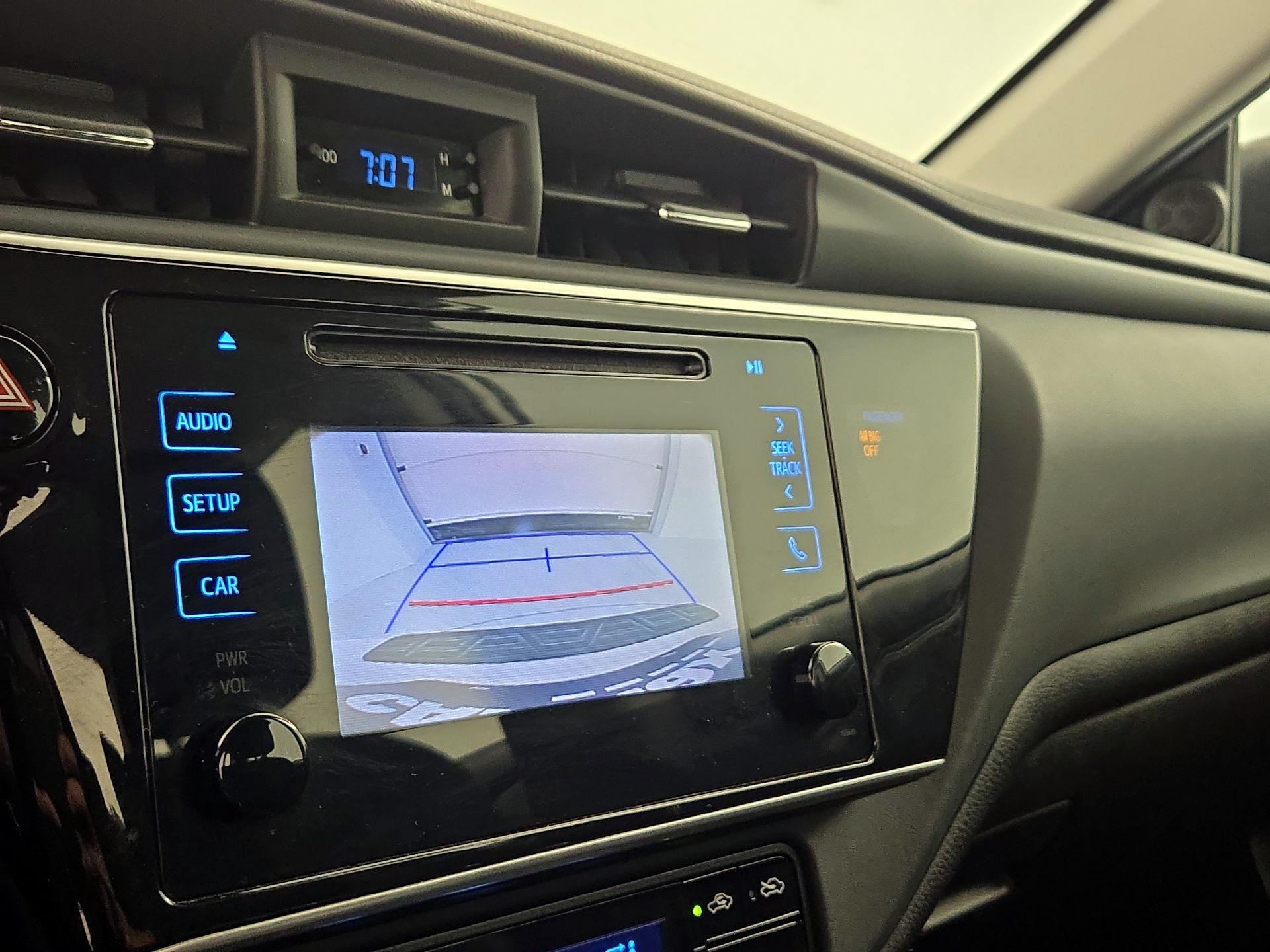 Thumbnail: 2018 Toyota Corolla - 14