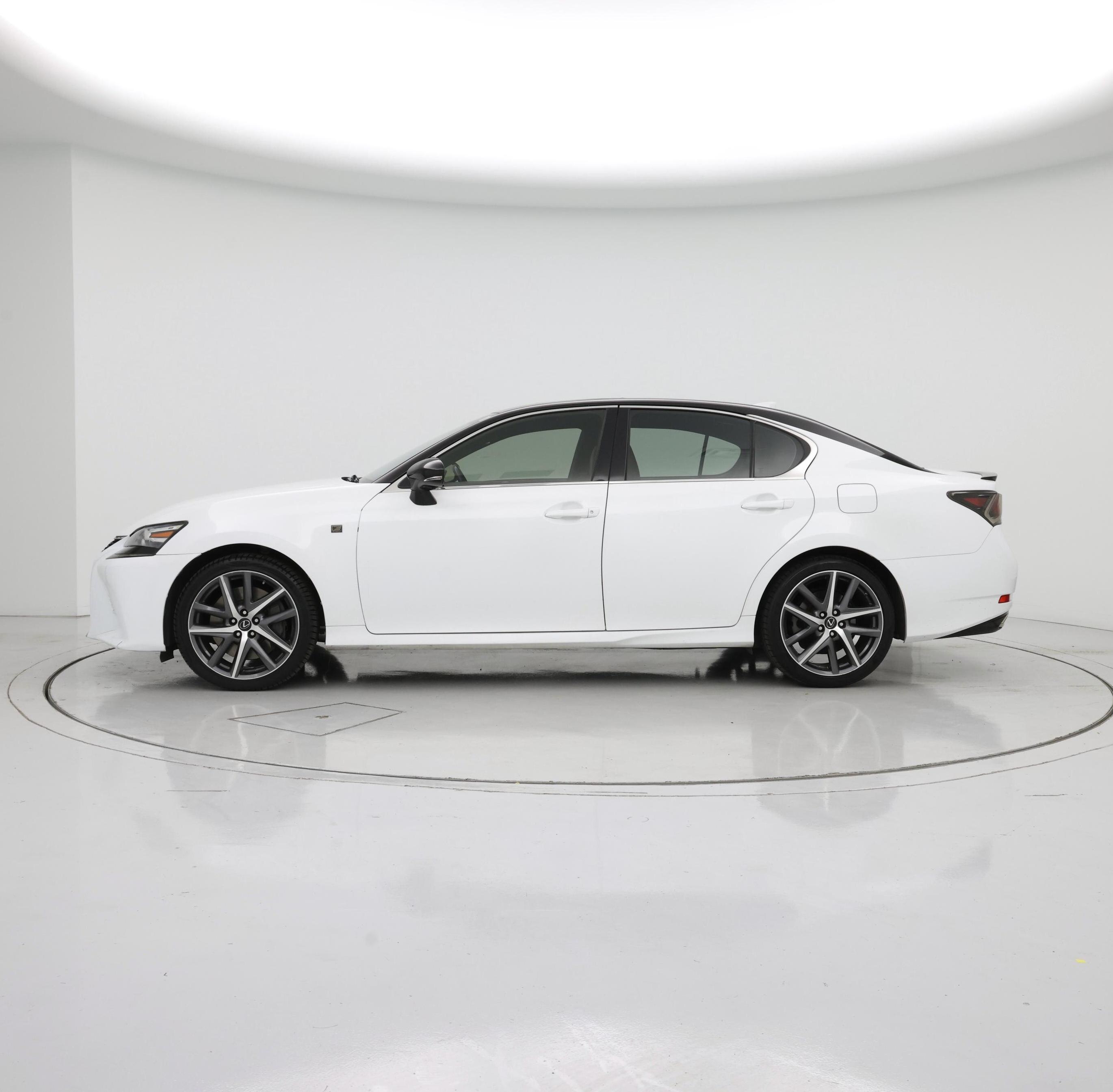 Thumbnail: 2016 Lexus GS - 3
