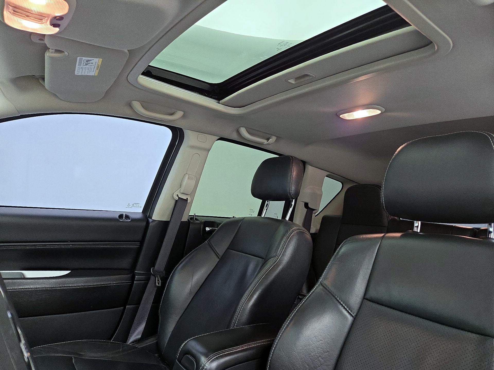 Thumbnail: 2016 Jeep Compass - 17