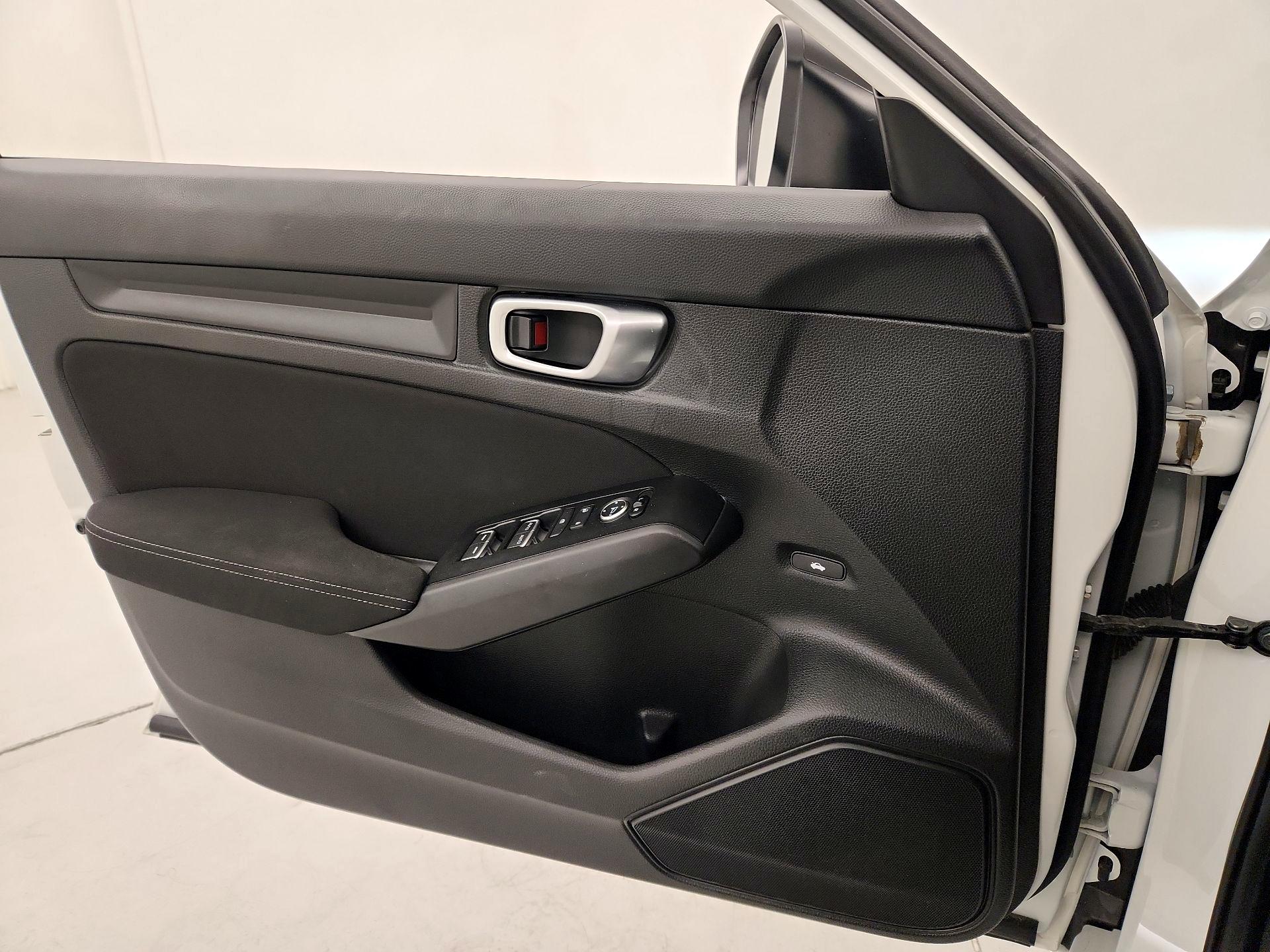 Thumbnail: 2024 Honda Civic - 12