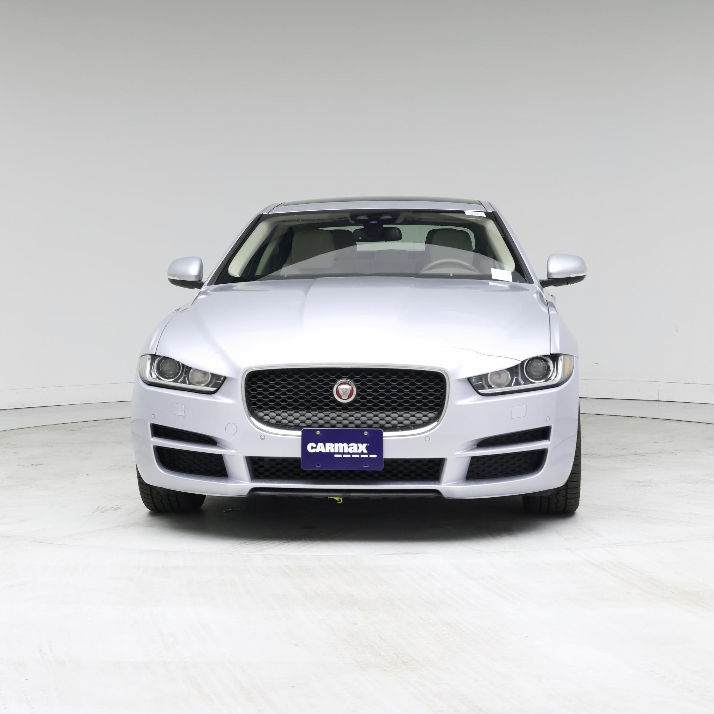 Thumbnail: 2018 Jaguar XE - 5