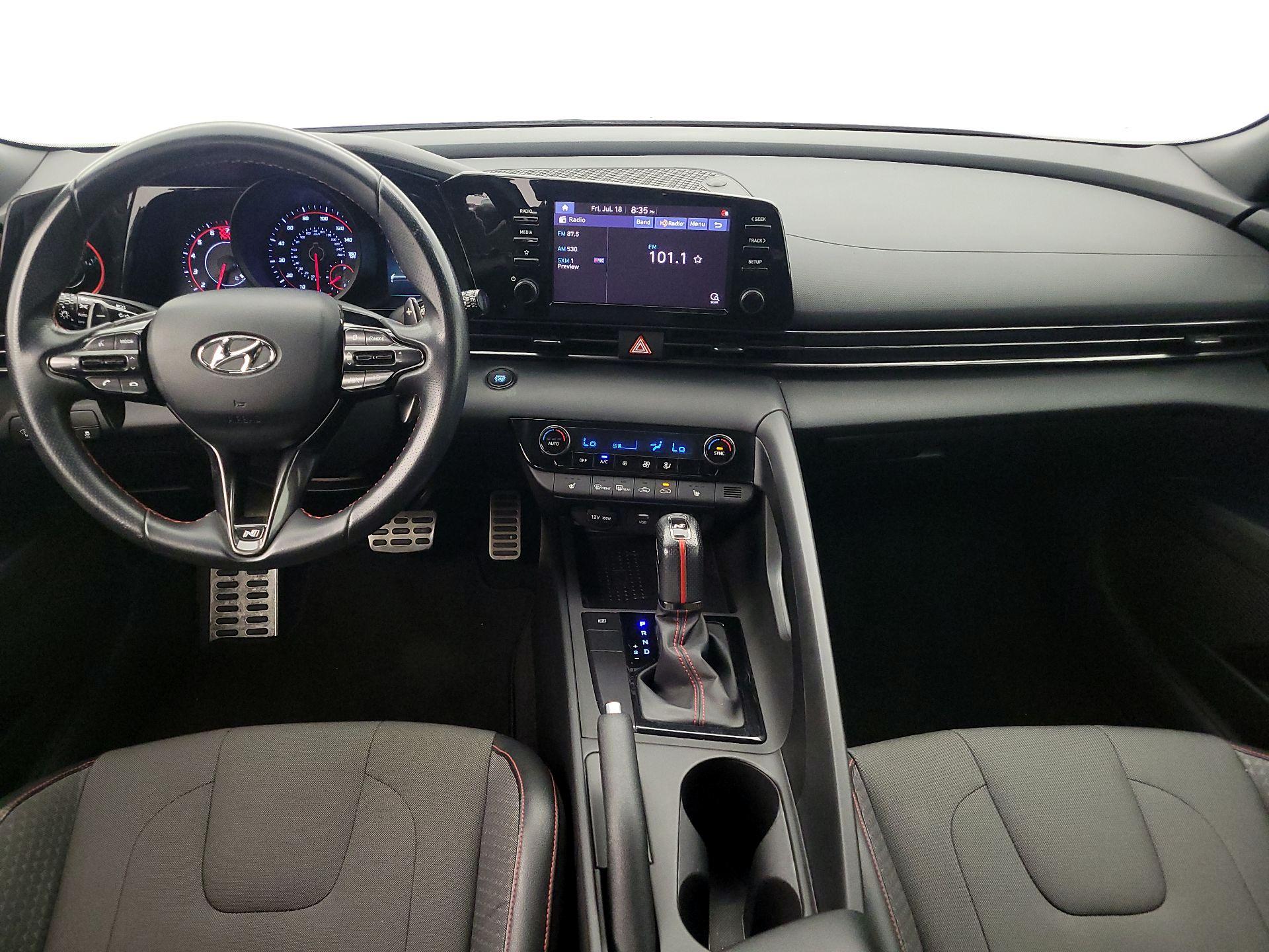 Thumbnail: 2022 Hyundai Elantra - 9