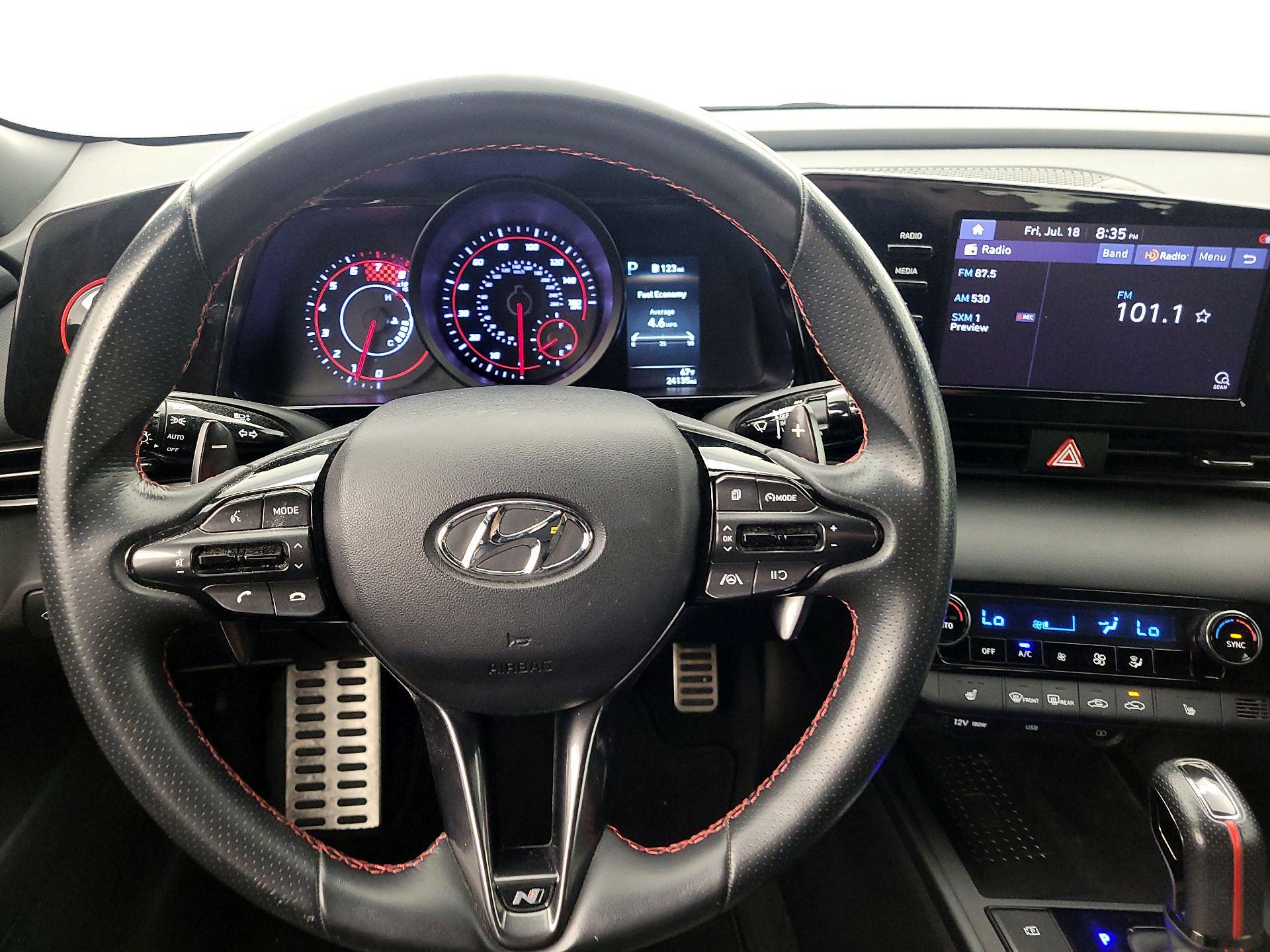 Thumbnail: 2022 Hyundai Elantra - 10