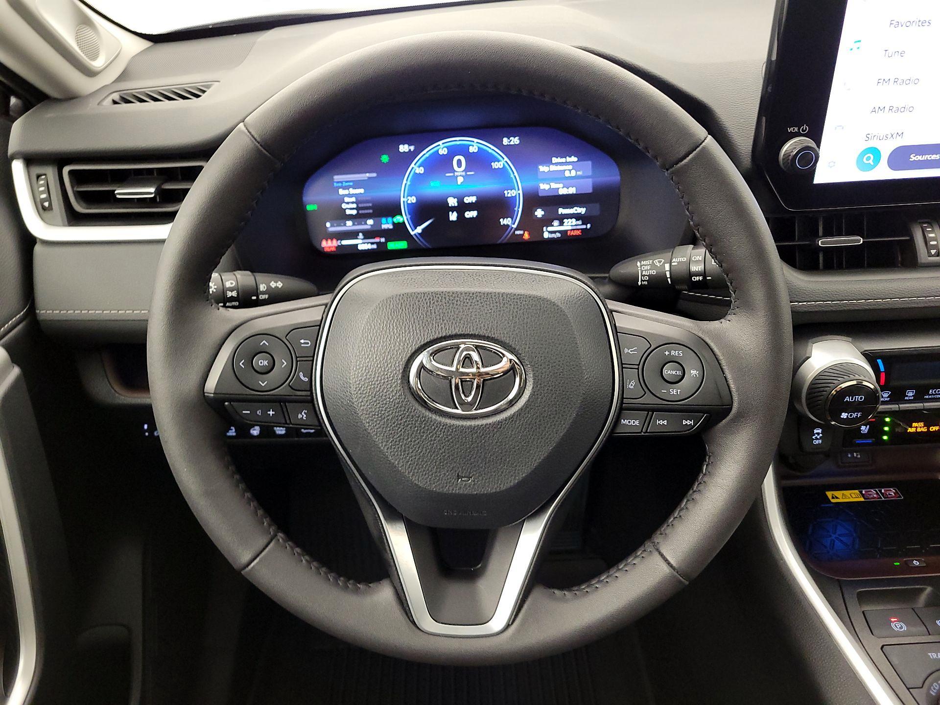 Thumbnail: 2024 Toyota RAV4 - 10
