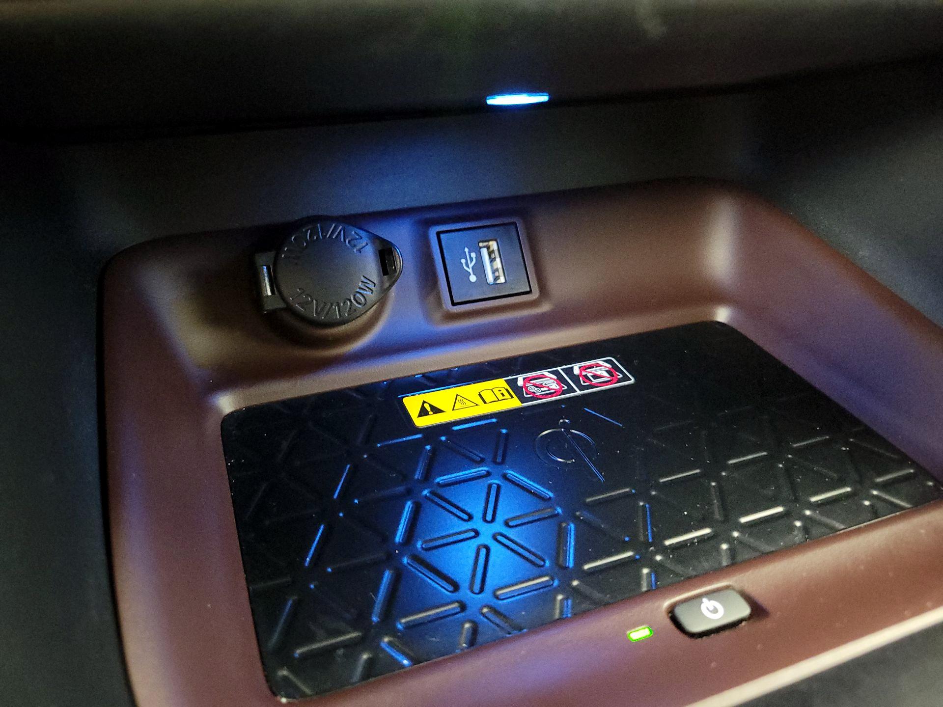 Thumbnail: 2024 Toyota RAV4 - 18