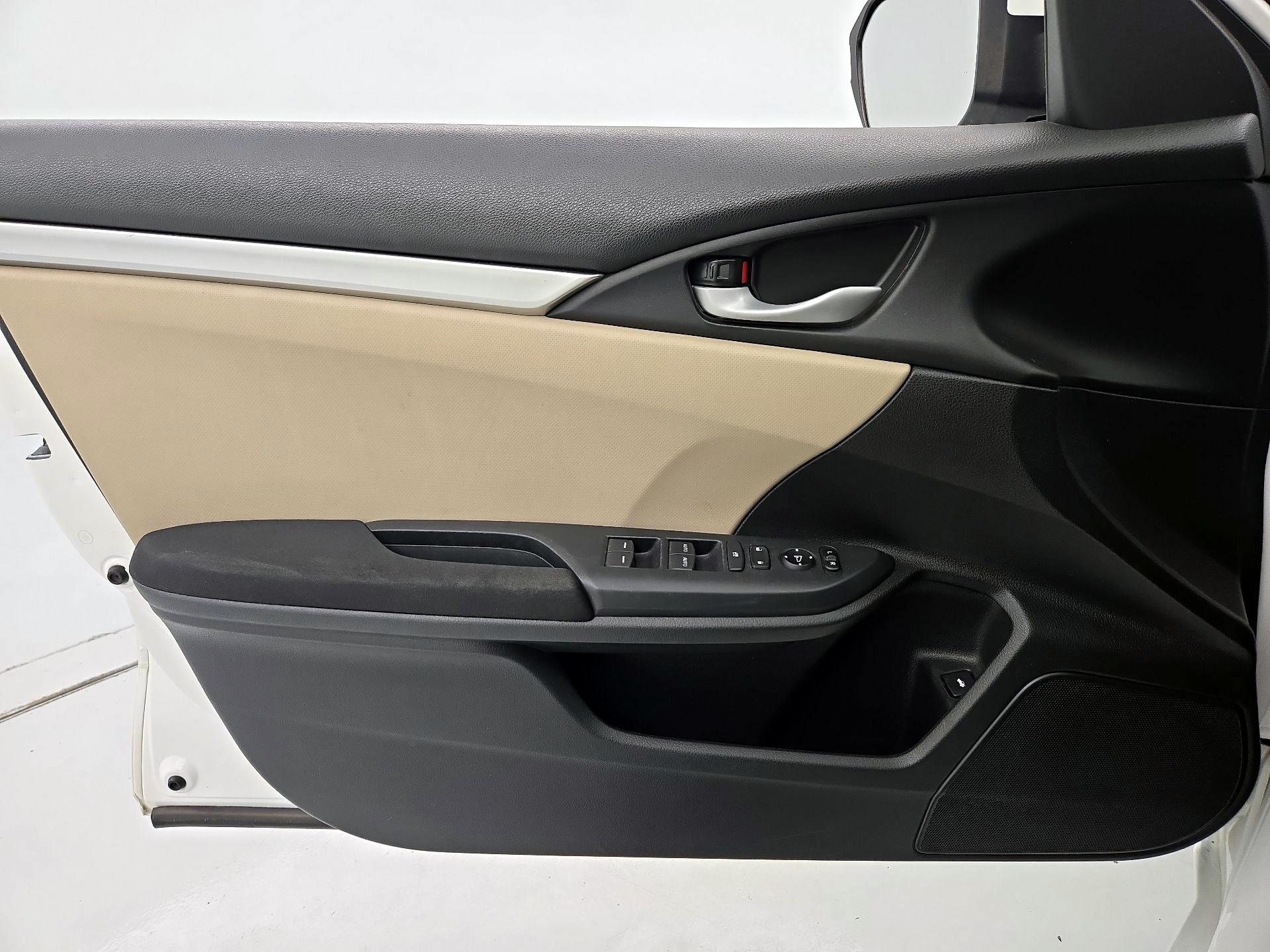 Thumbnail: 2018 Honda Civic - 12