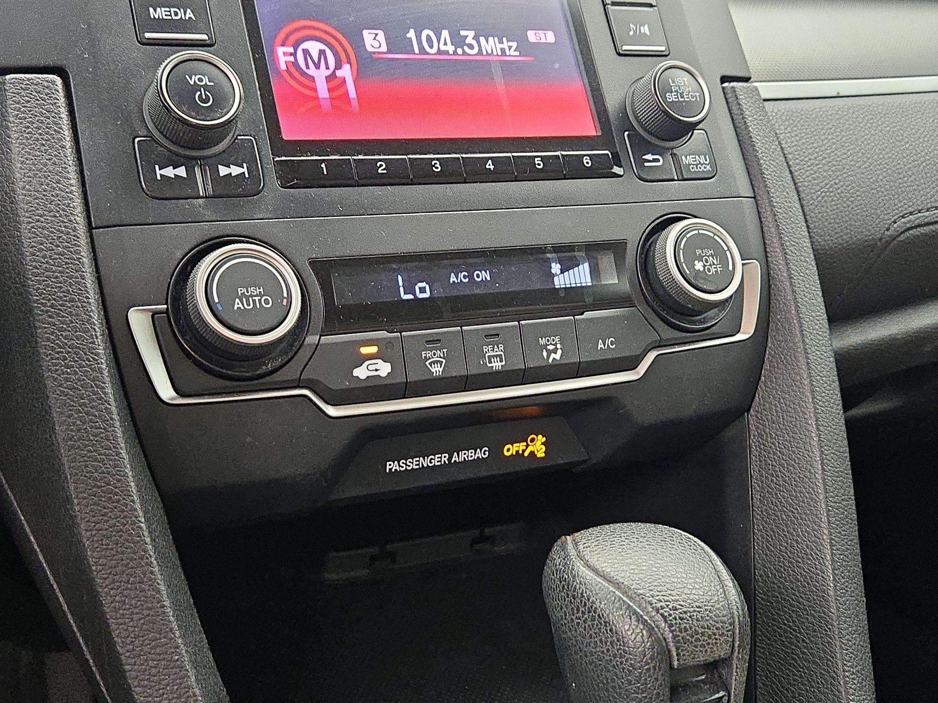 Thumbnail: 2018 Honda Civic - 16