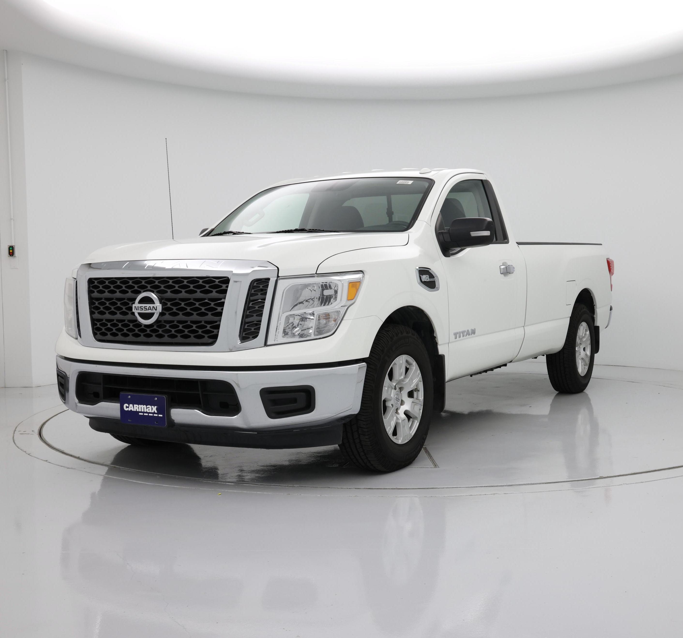 Thumbnail: 2017 Nissan Titan - 4