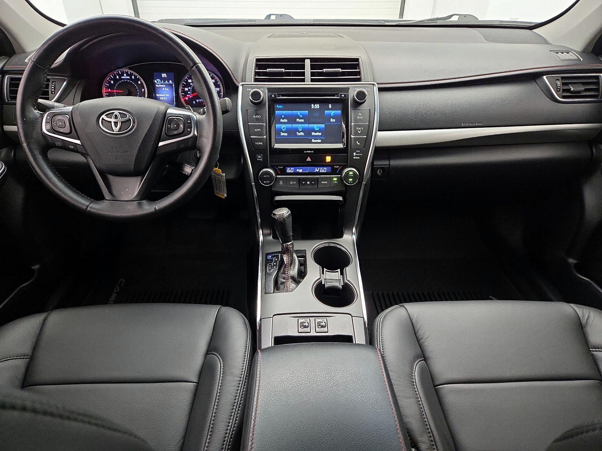 Thumbnail: 2017 Toyota Camry - 9