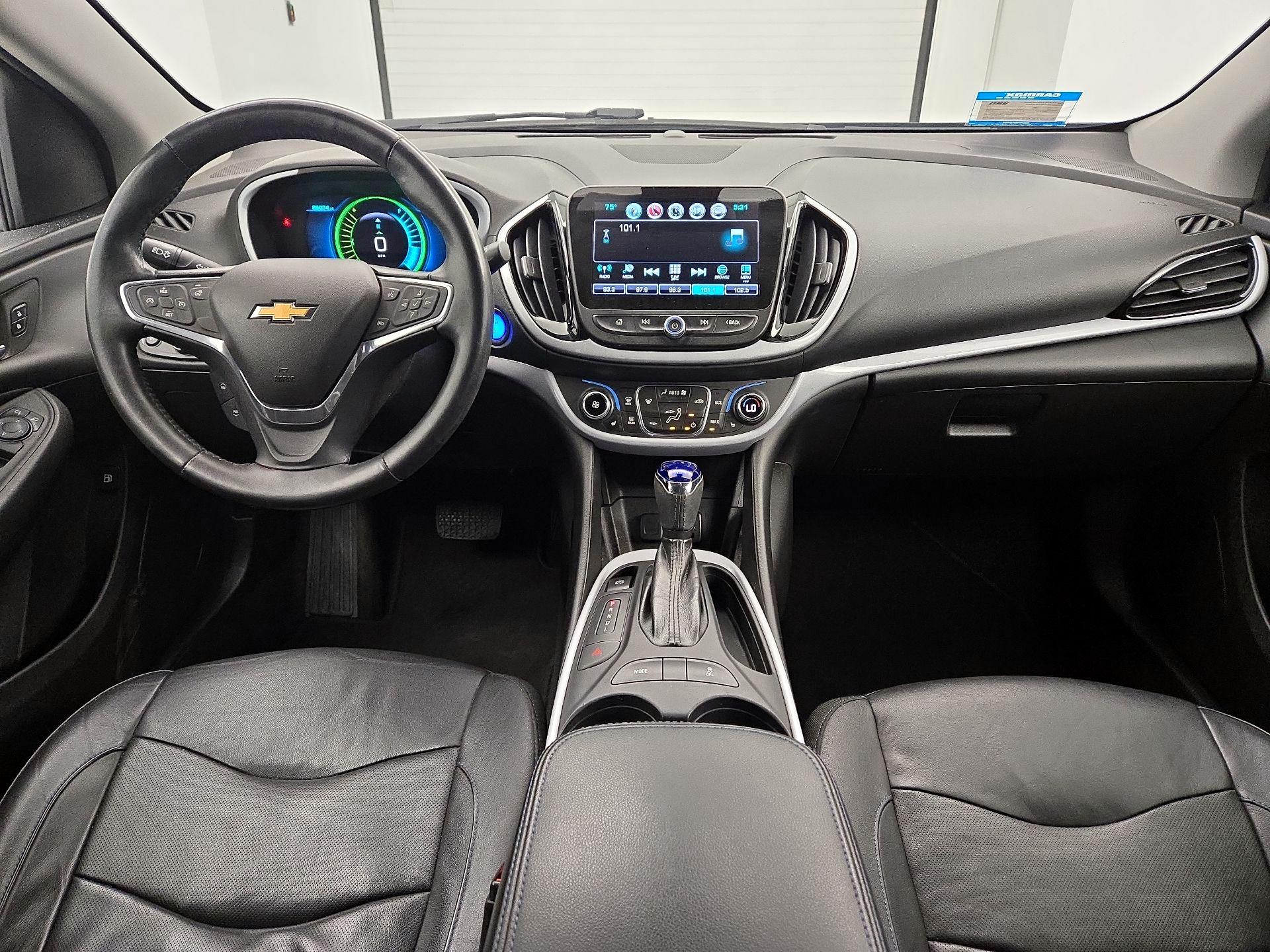 Thumbnail: 2016 Chevrolet Volt - 9