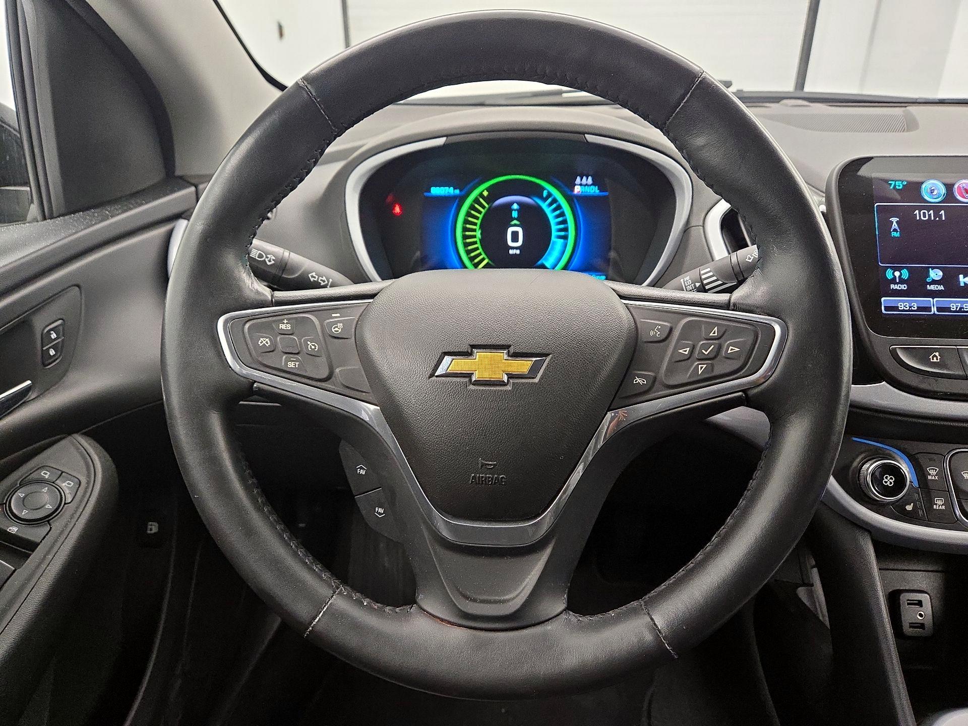 Thumbnail: 2016 Chevrolet Volt - 10
