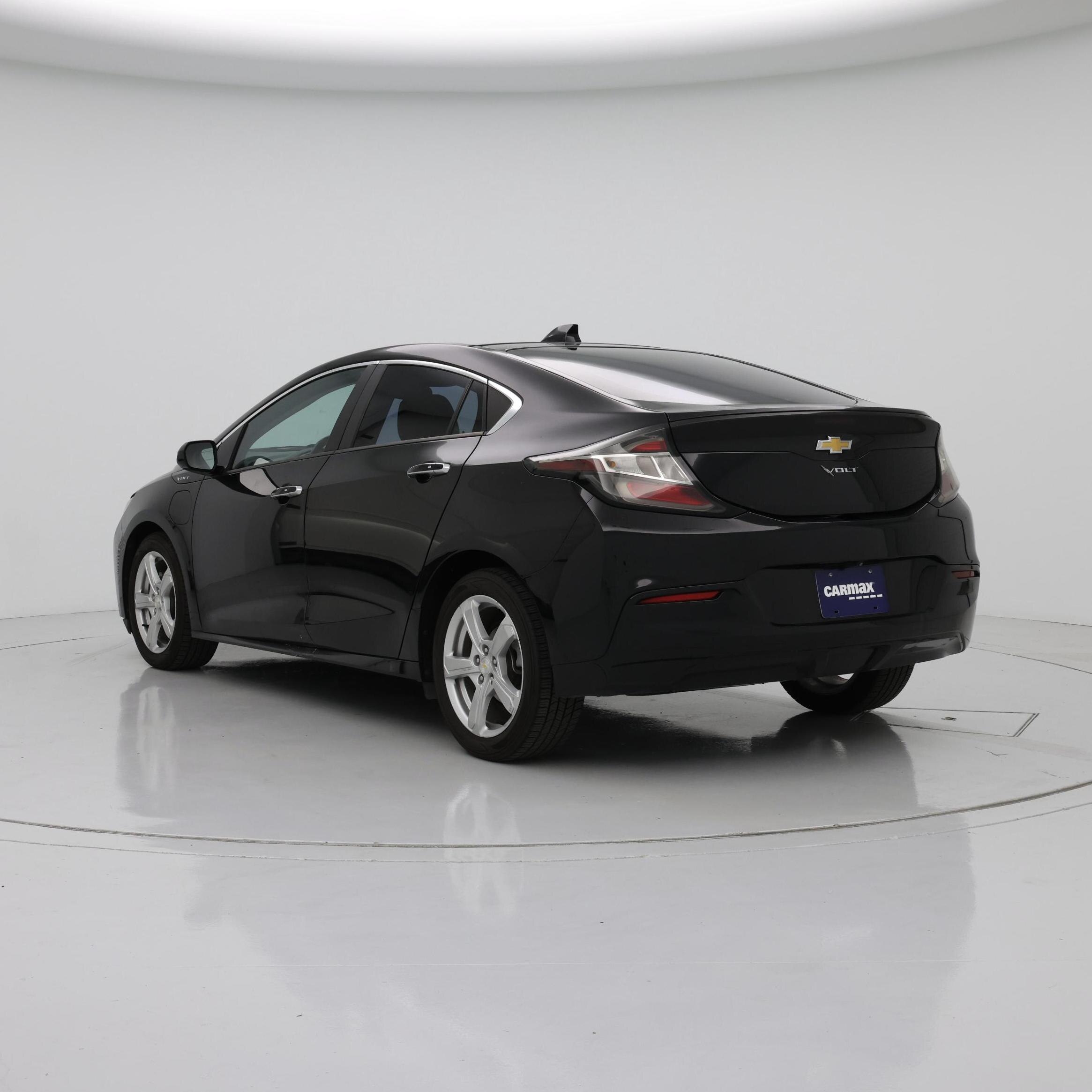 Thumbnail: 2016 Chevrolet Volt - 2