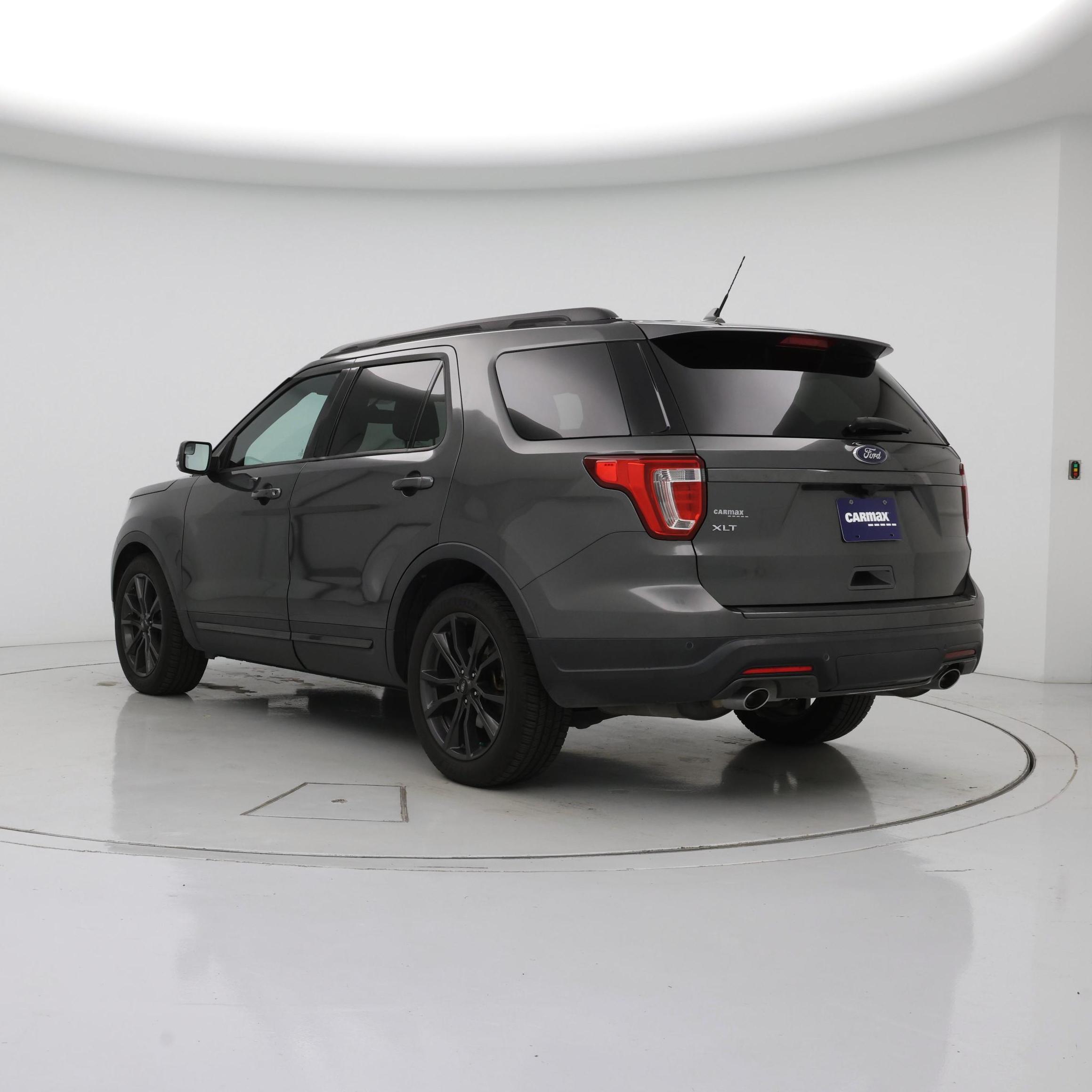Thumbnail: 2018 Ford Explorer - 2