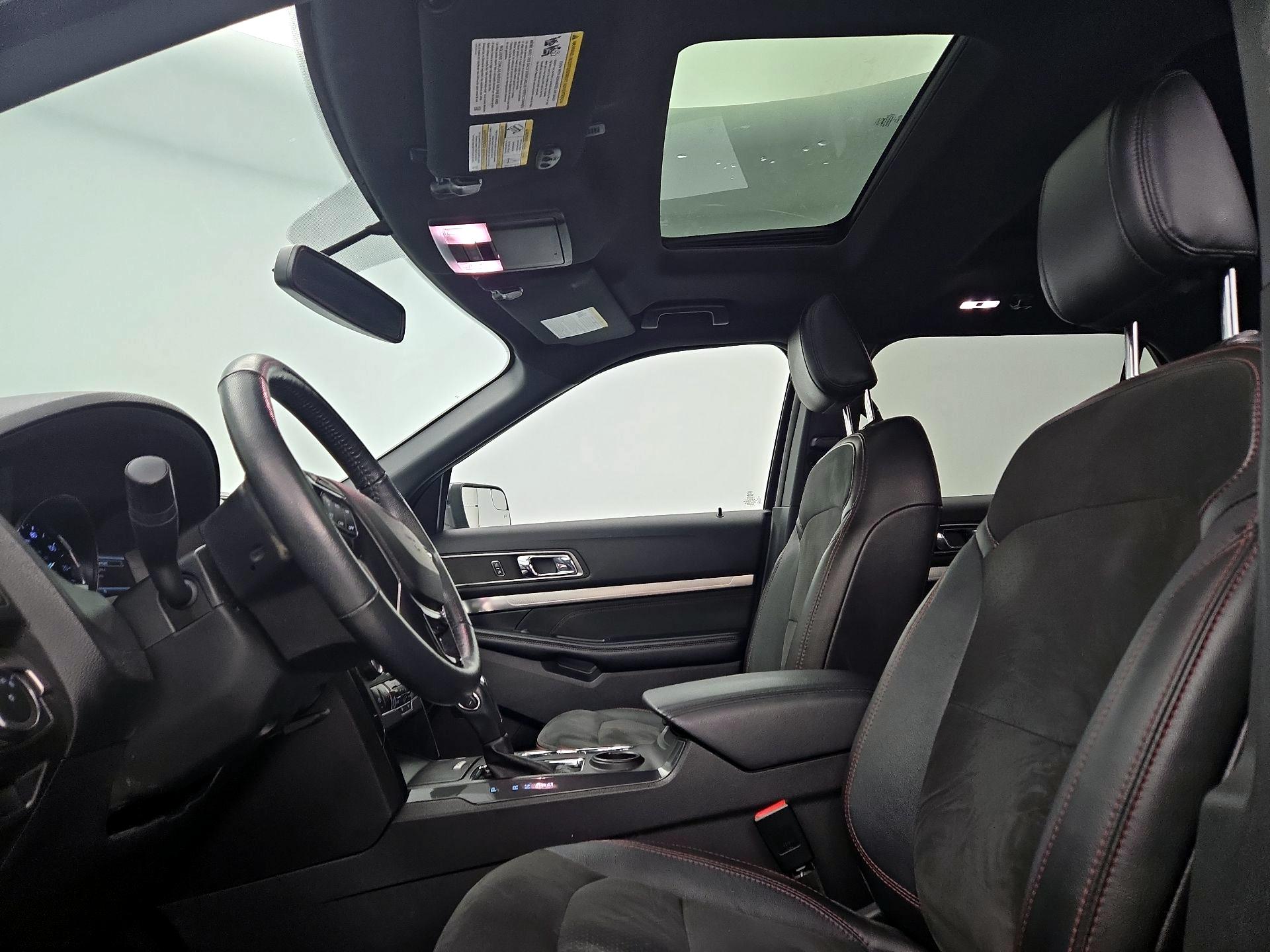 Thumbnail: 2018 Ford Explorer - 20