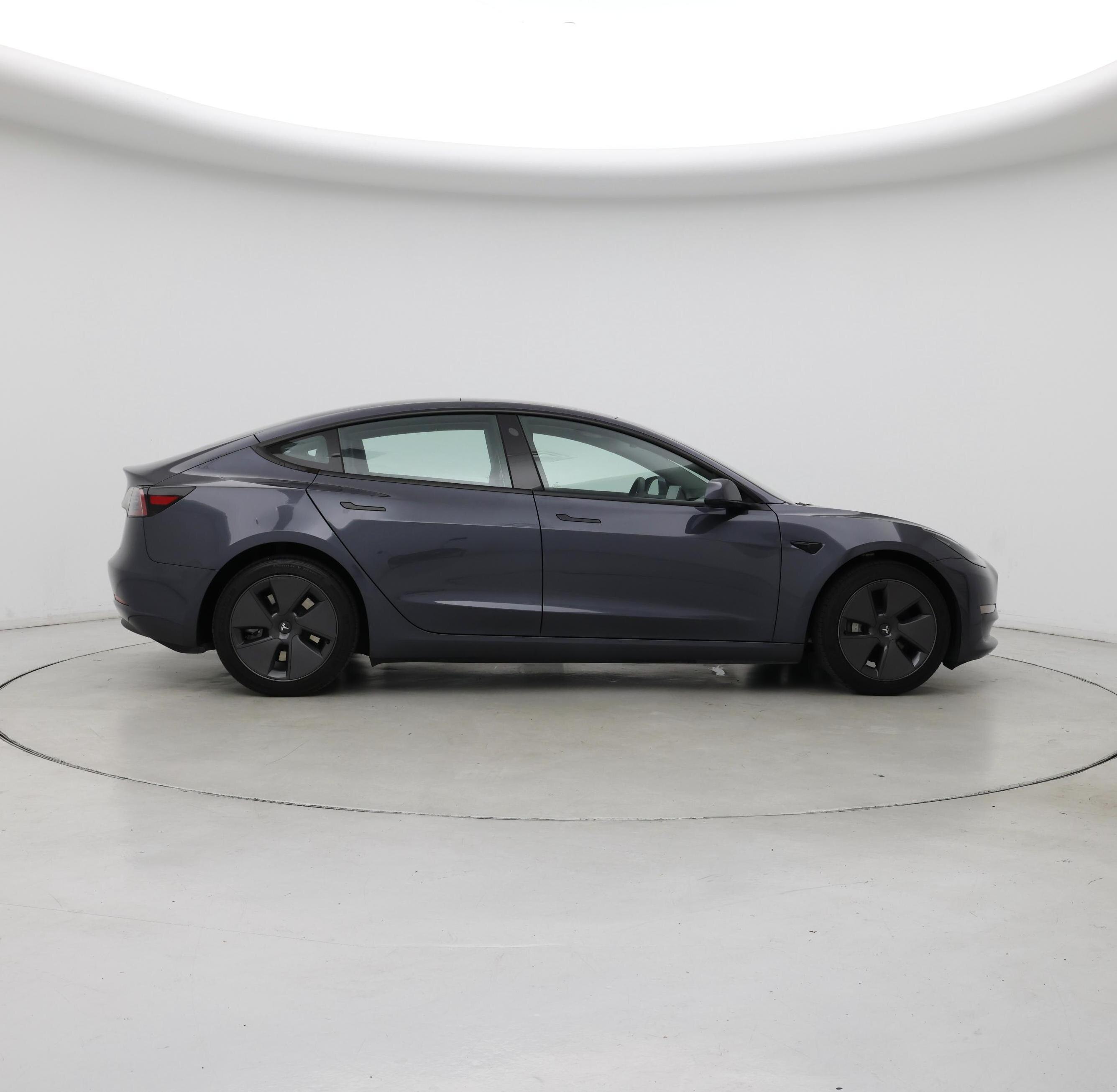 Thumbnail: 2023 Tesla Model 3 - 7