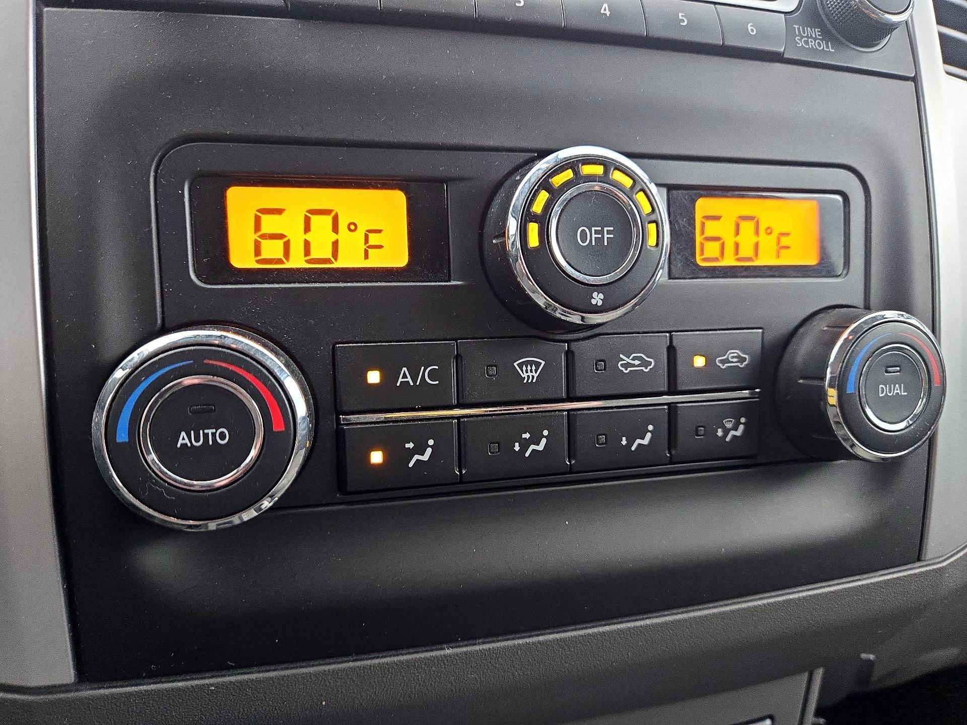Thumbnail: 2015 Nissan Frontier - 16
