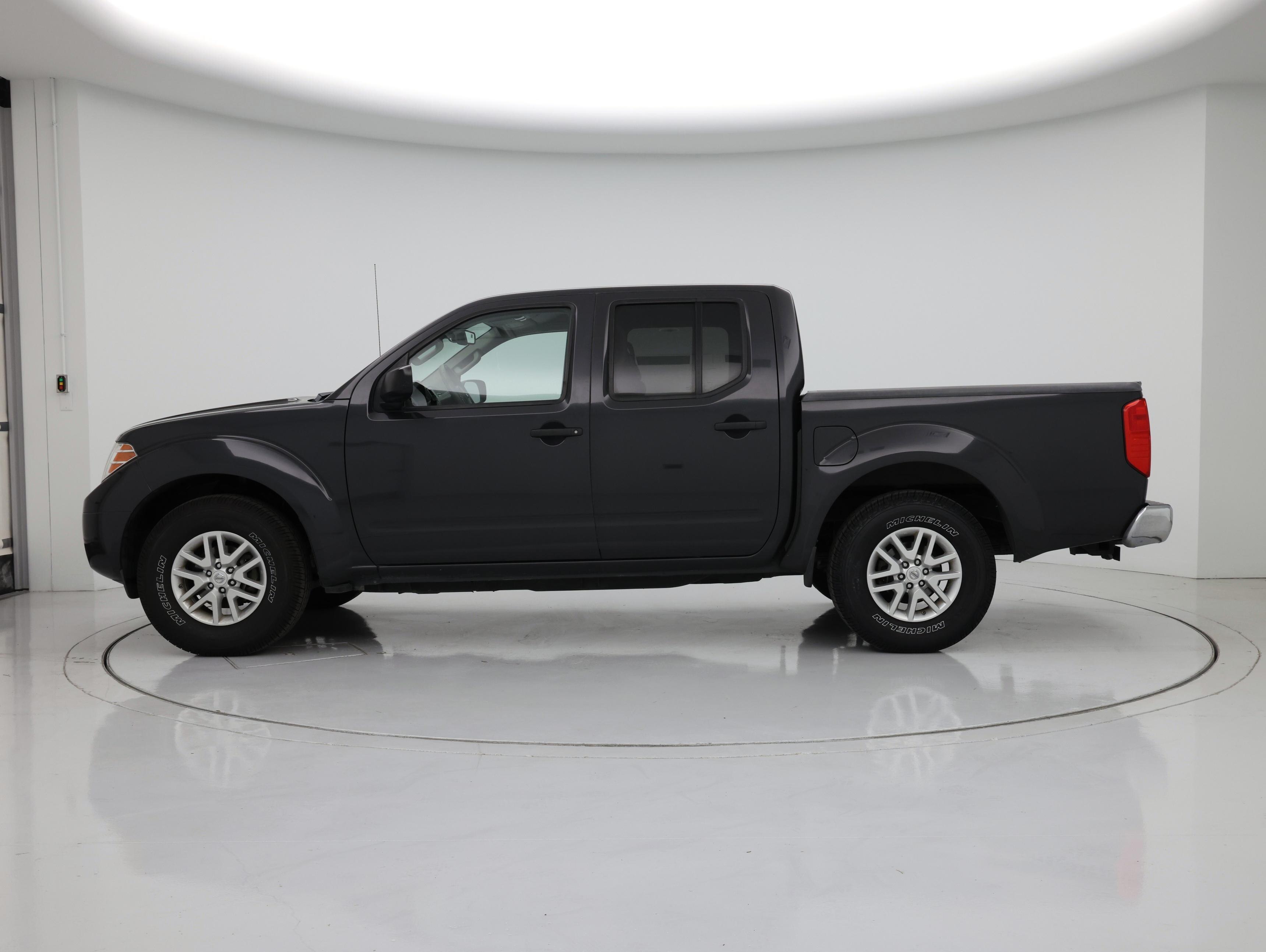 Thumbnail: 2015 Nissan Frontier - 3