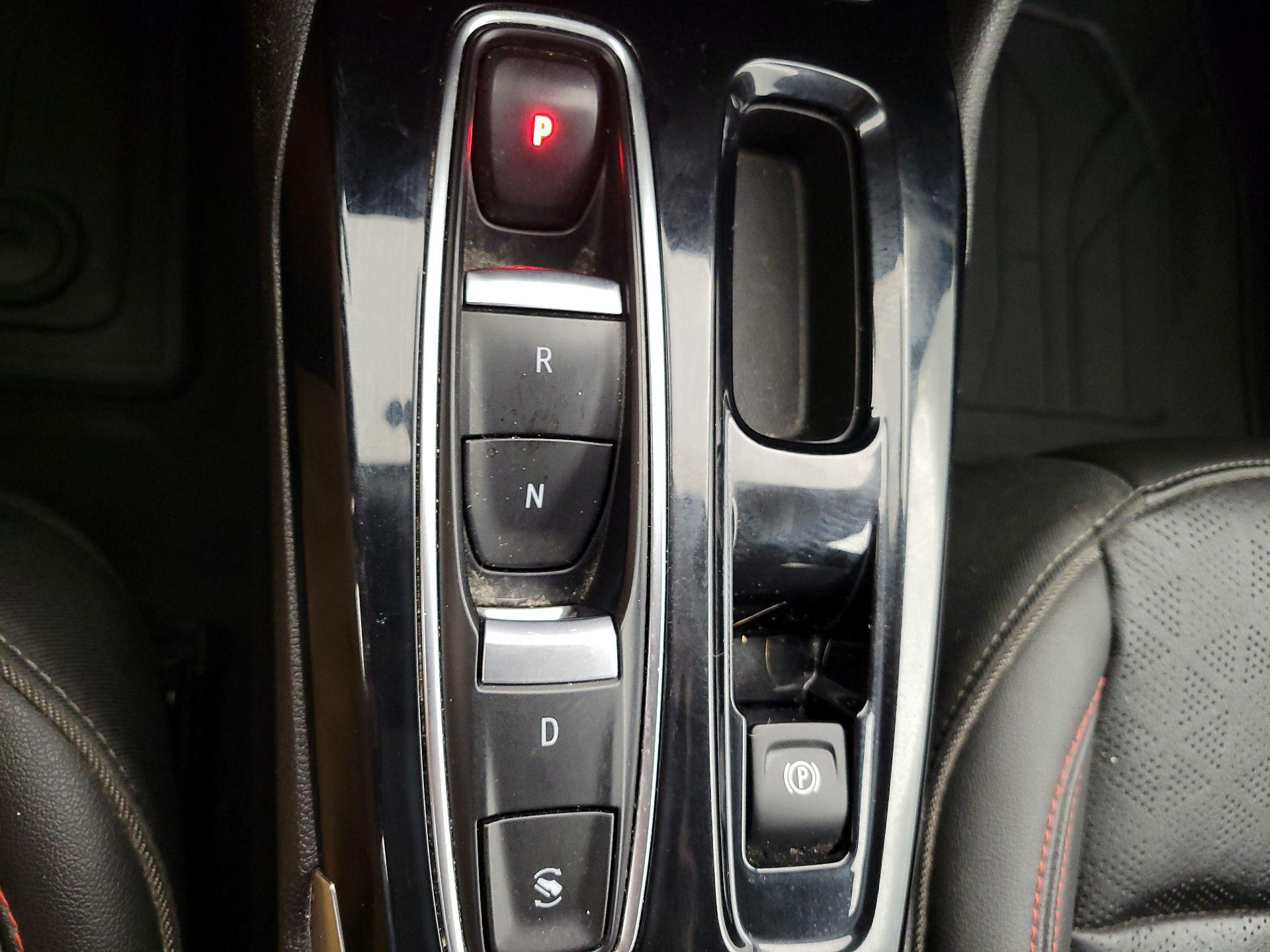 Thumbnail: 2023 Chevrolet Bolt EUV - 17