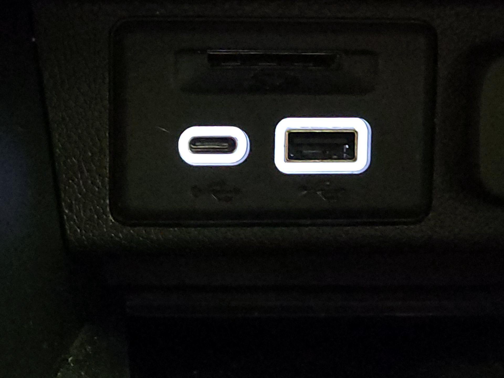 Thumbnail: 2023 Chevrolet Bolt EUV - 18