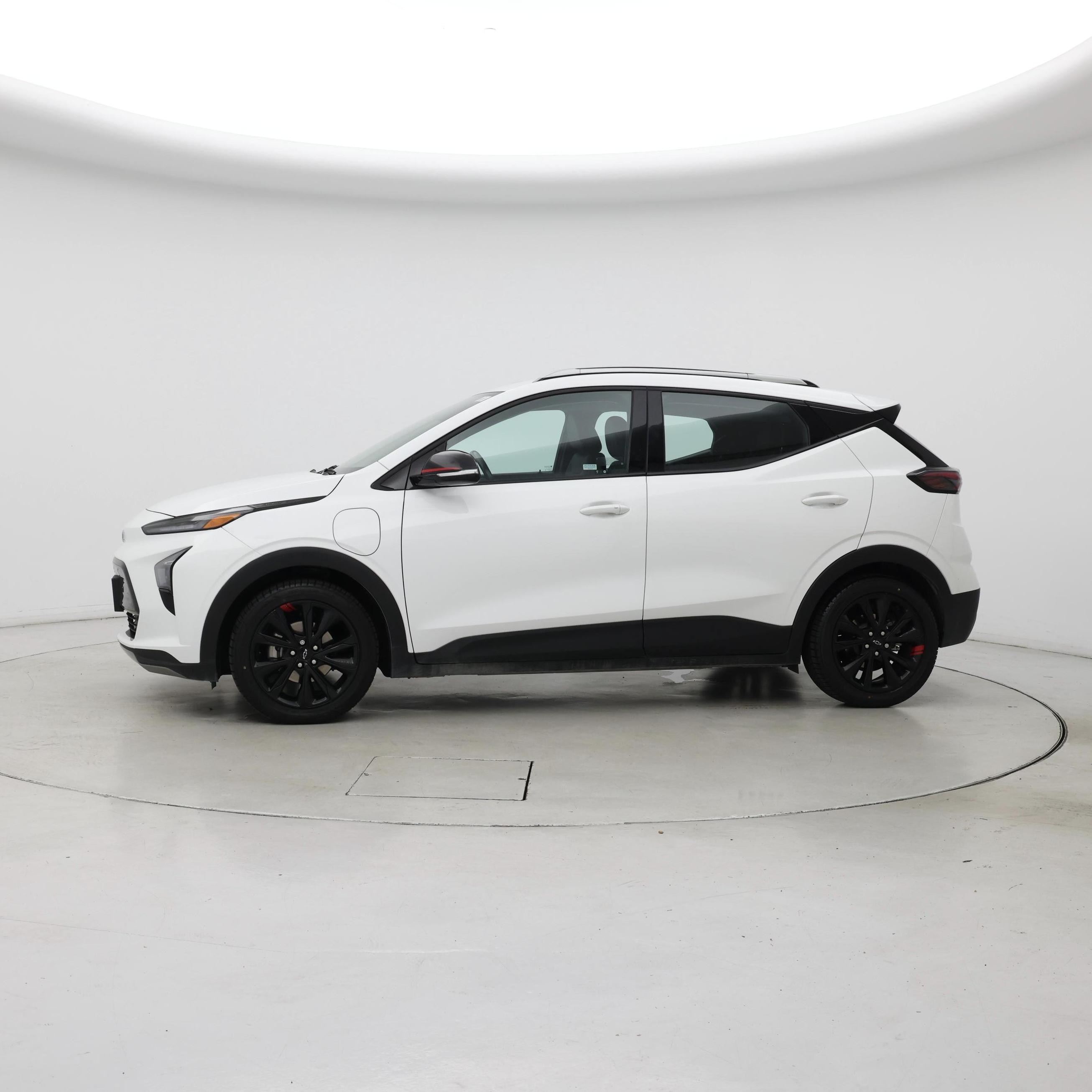 Thumbnail: 2023 Chevrolet Bolt EUV - 3