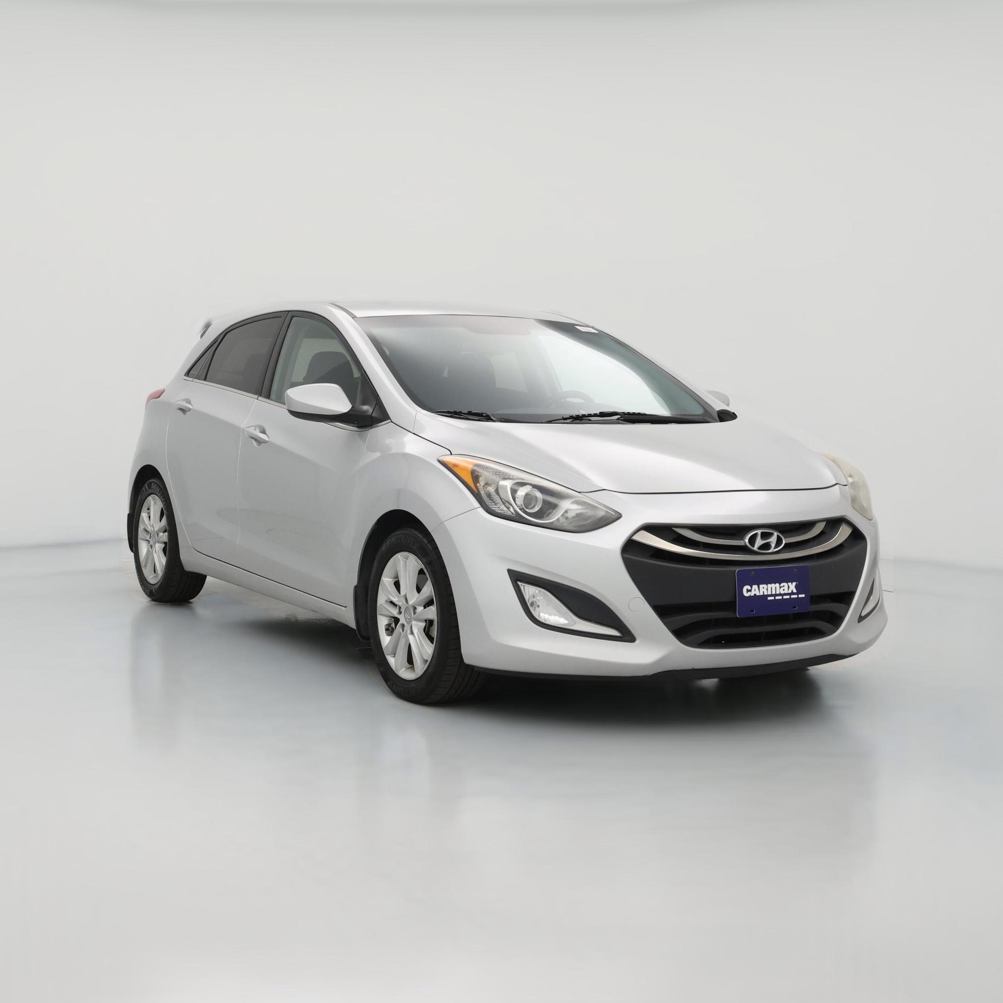 Thumbnail: 2013 Hyundai Elantra - 1