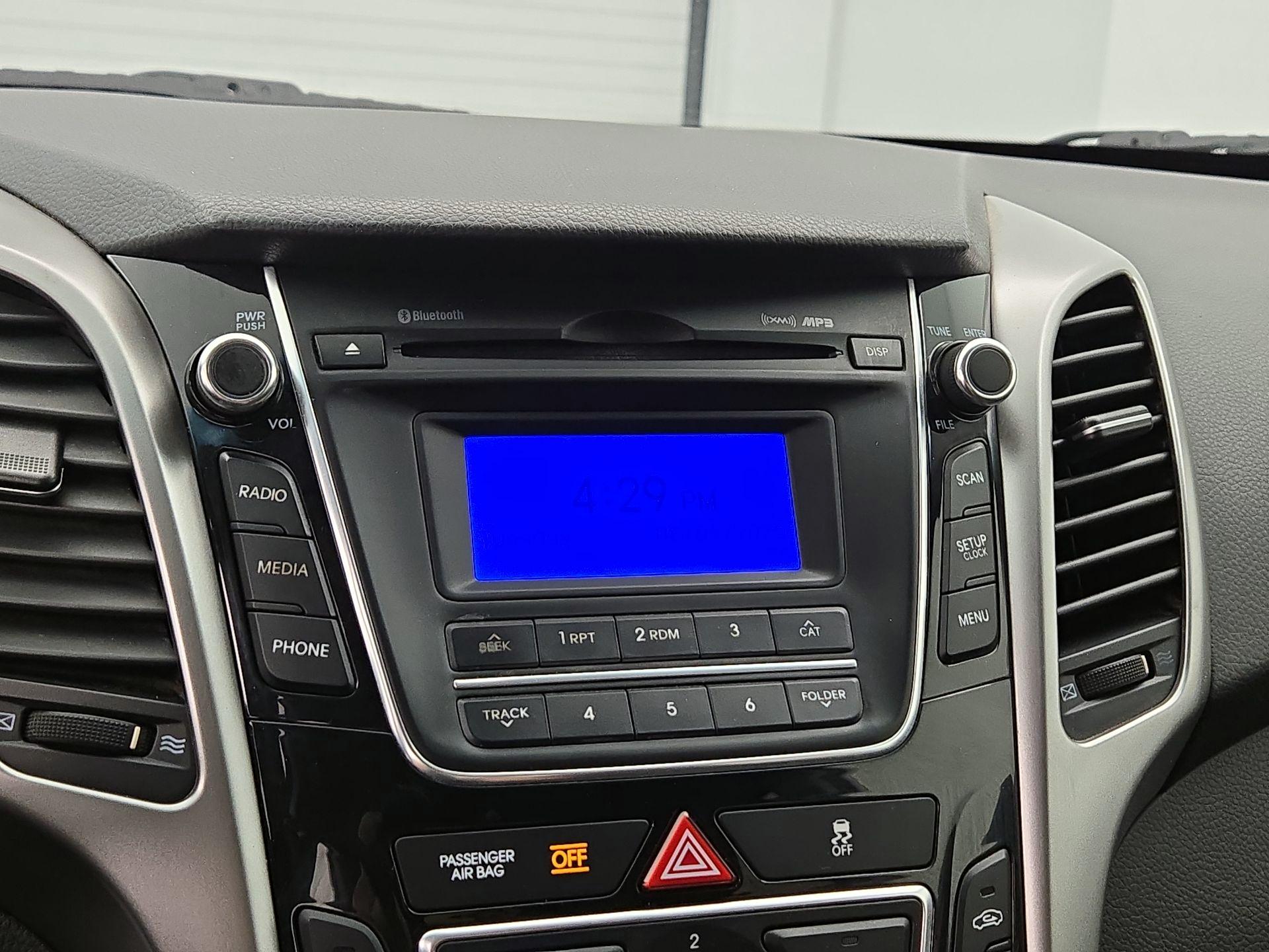 Thumbnail: 2013 Hyundai Elantra - 14