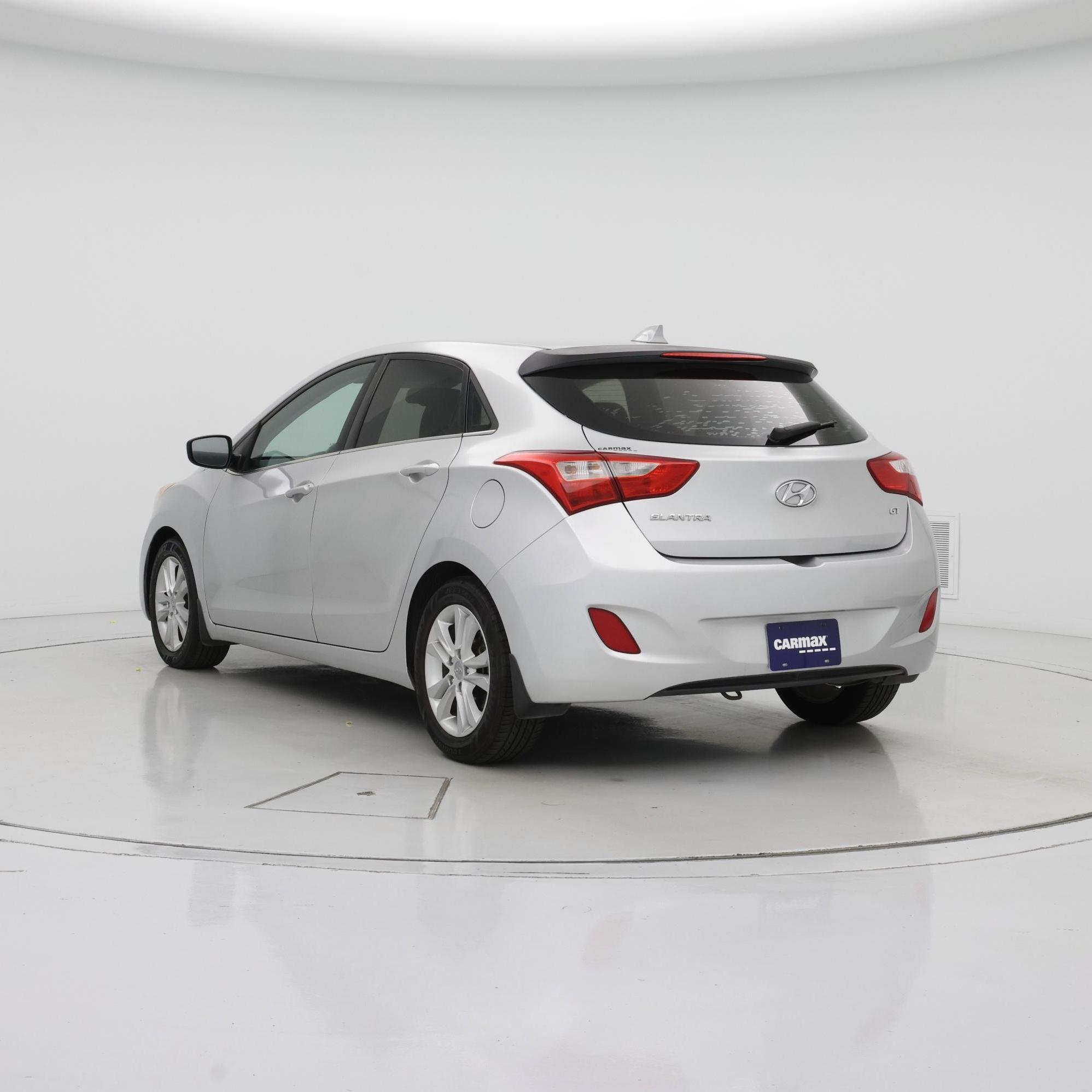 Thumbnail: 2013 Hyundai Elantra - 2