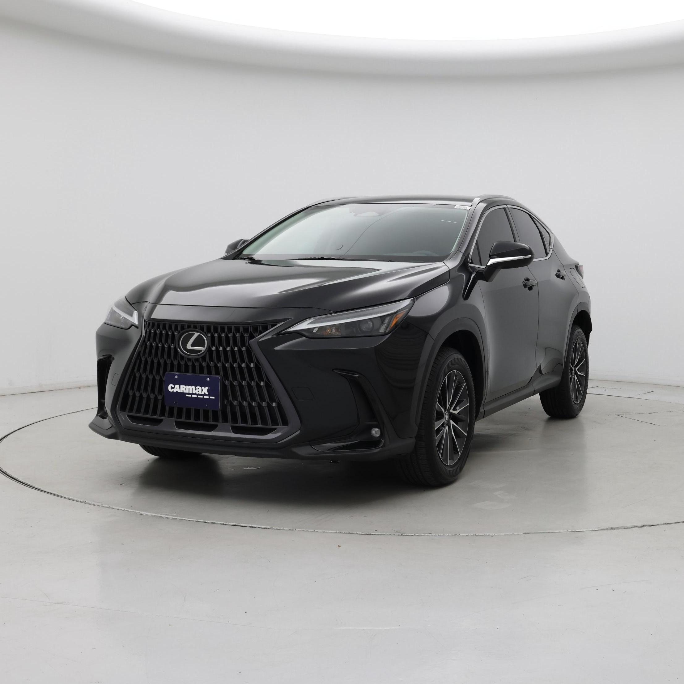 Thumbnail: 2023 Lexus NX - 4