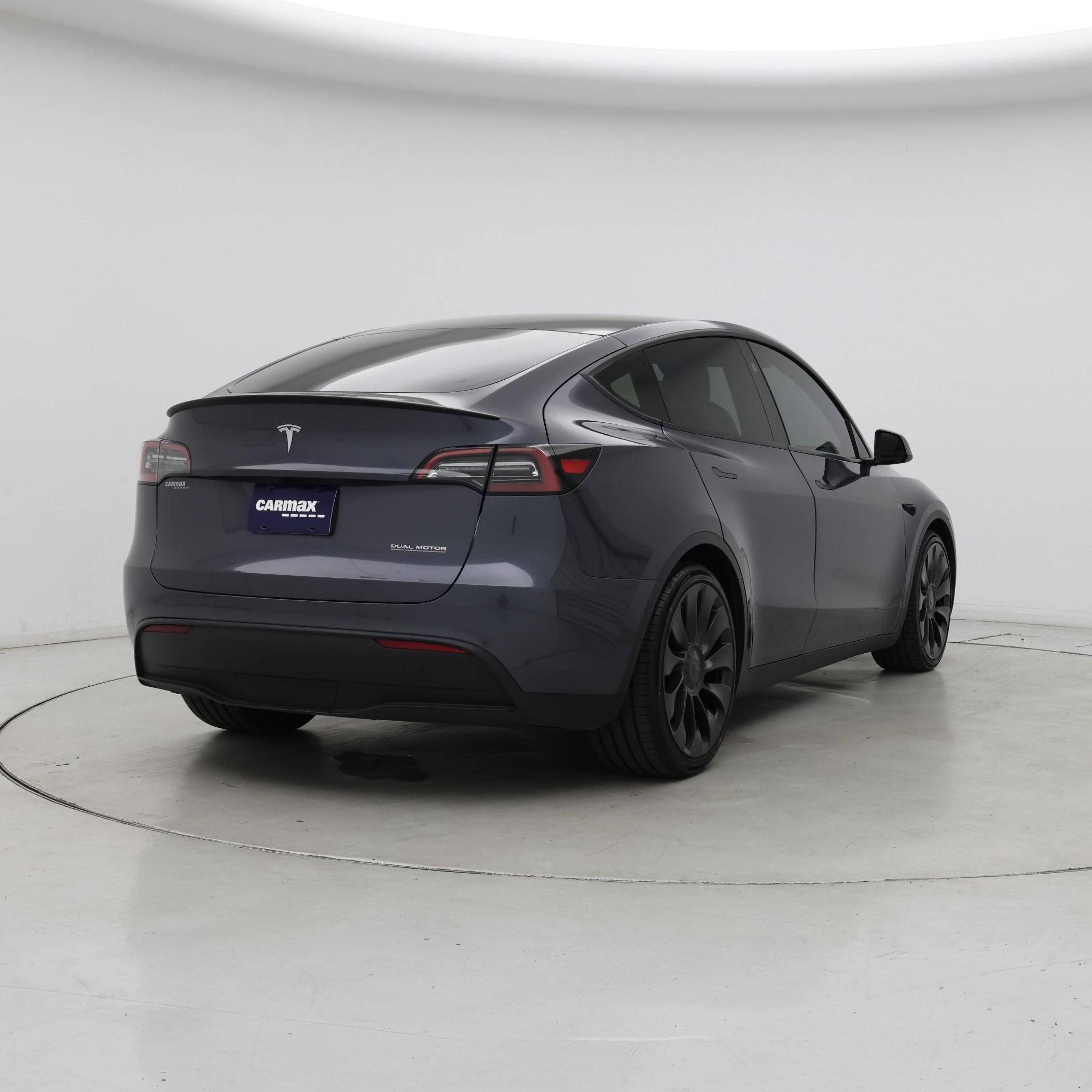 Thumbnail: 2023 Tesla Model Y - 8