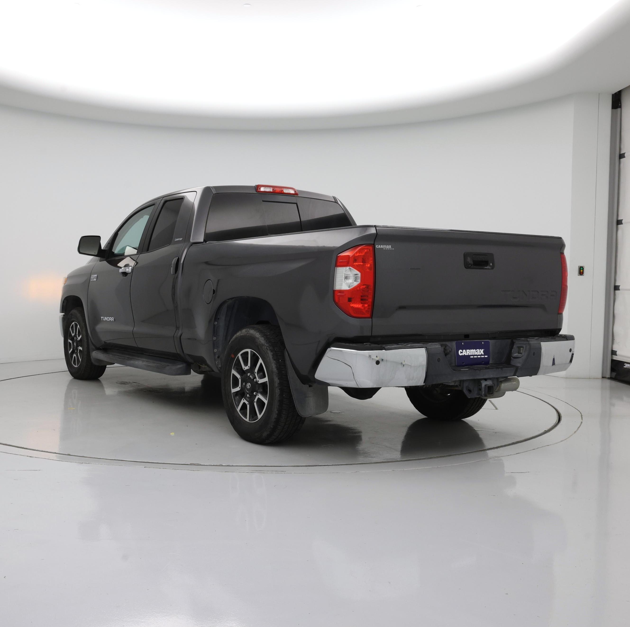 Thumbnail: 2015 Toyota Tundra - 2
