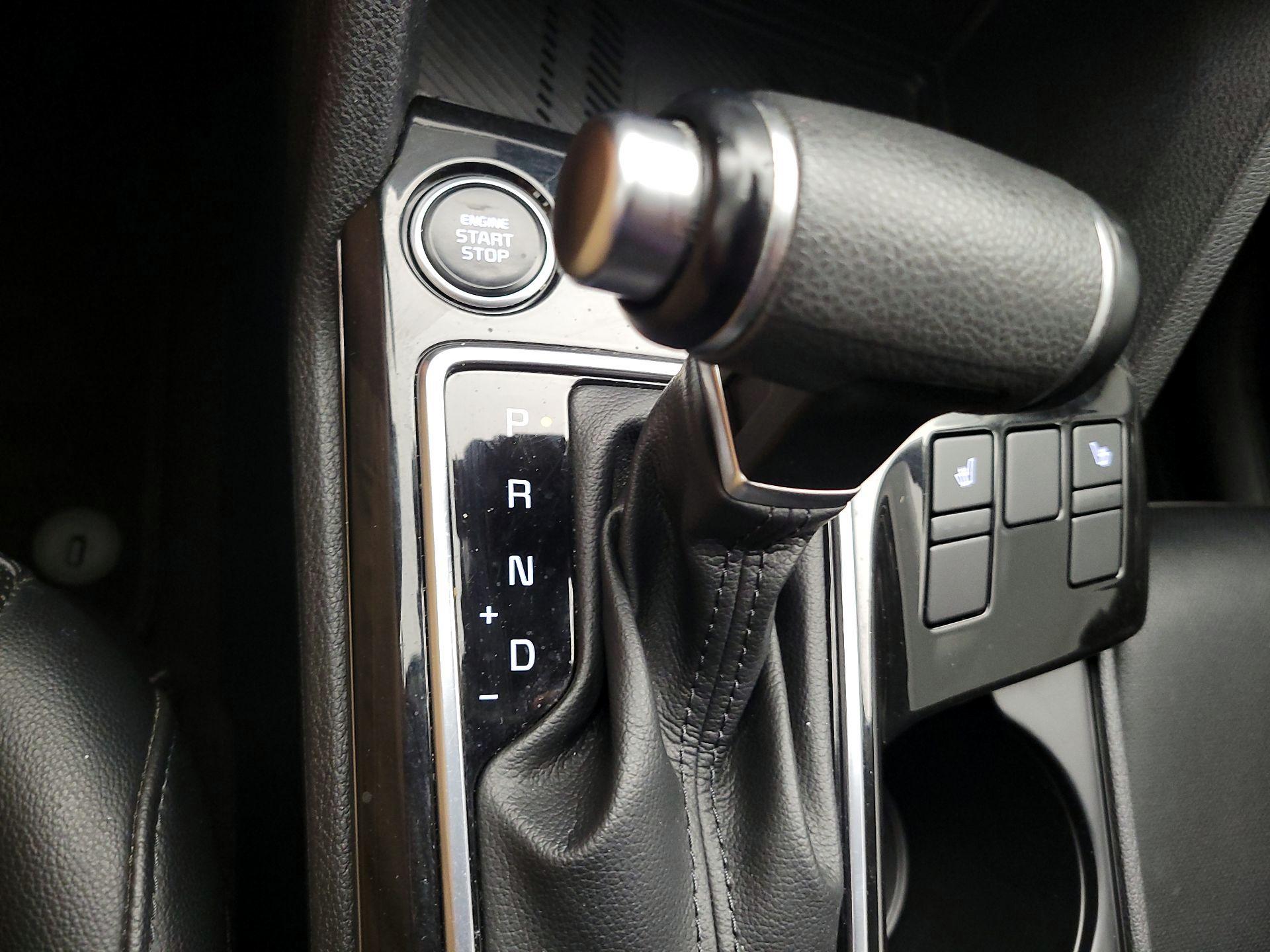 Thumbnail: 2023 Kia Sportage - 18