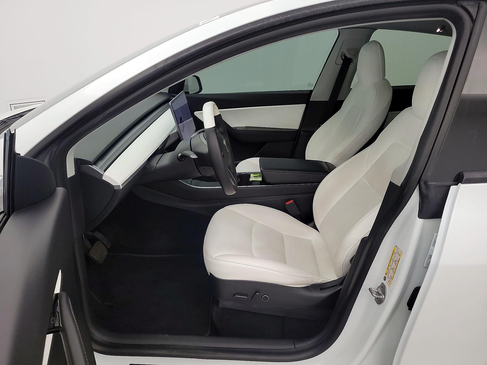 Thumbnail: 2021 Tesla Model Y - 11