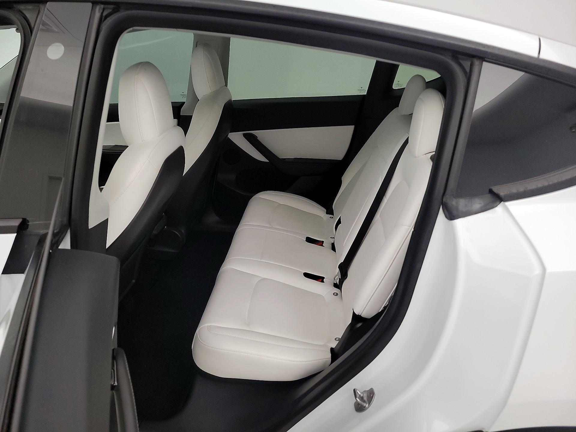 Thumbnail: 2021 Tesla Model Y - 19